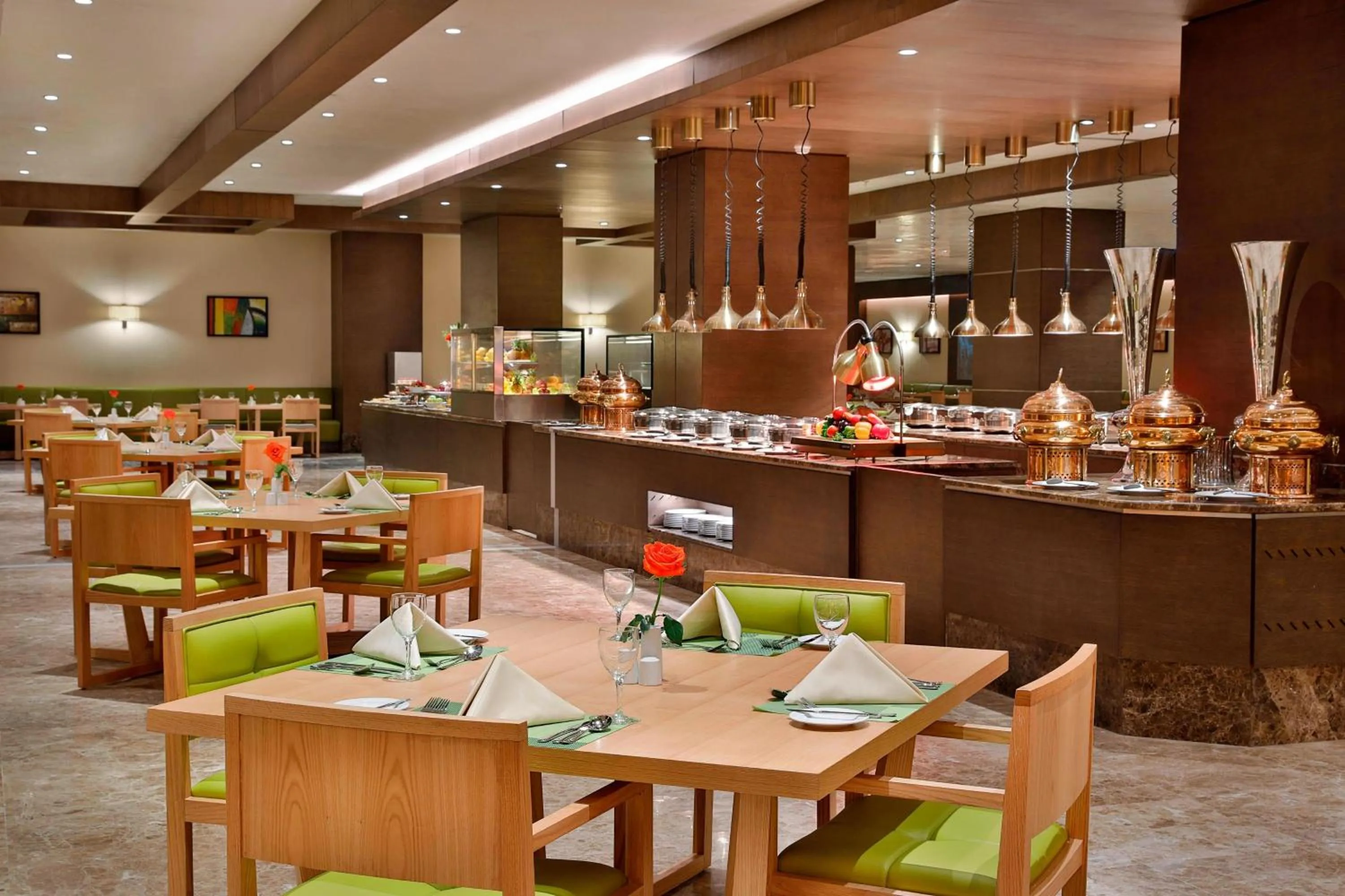 Restaurant/places to eat in Four Points by Sheraton Makkah Al Naseem