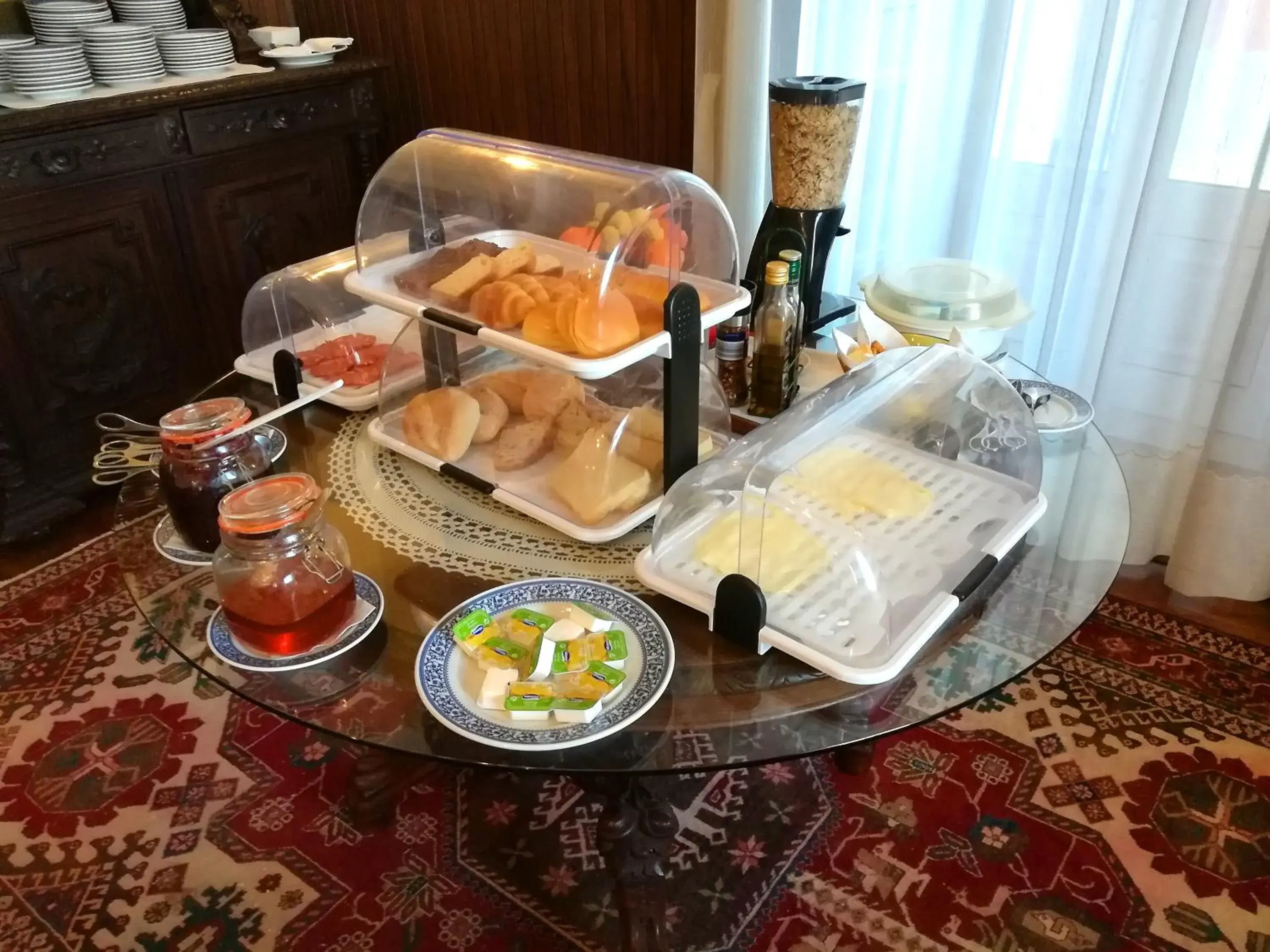 Buffet breakfast in Alegre - Bussaco Boutique Hotel Buffet breakfast in Alegre - Bussaco Boutique Hotel