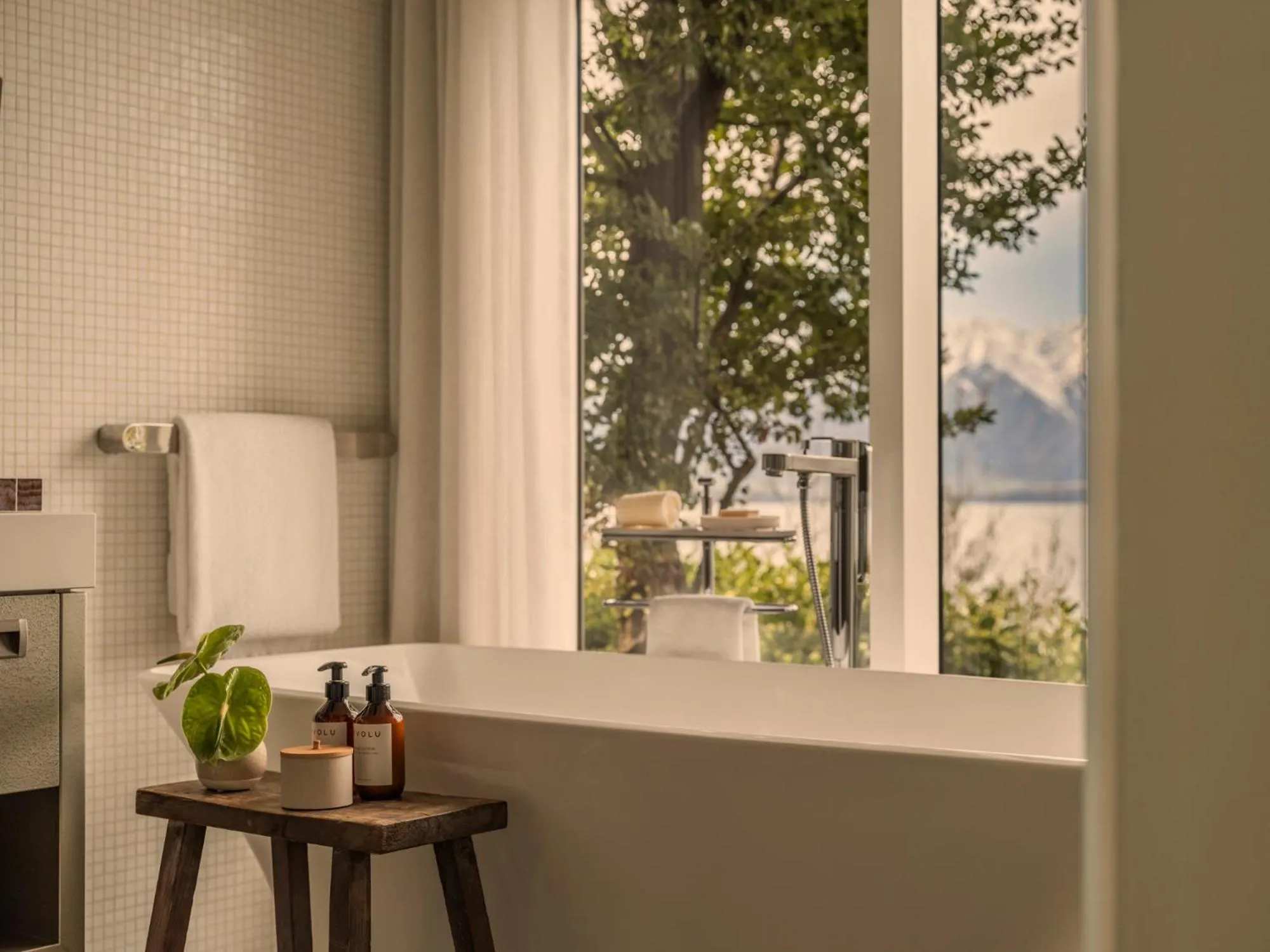 Bathroom in Rosewood Matakauri