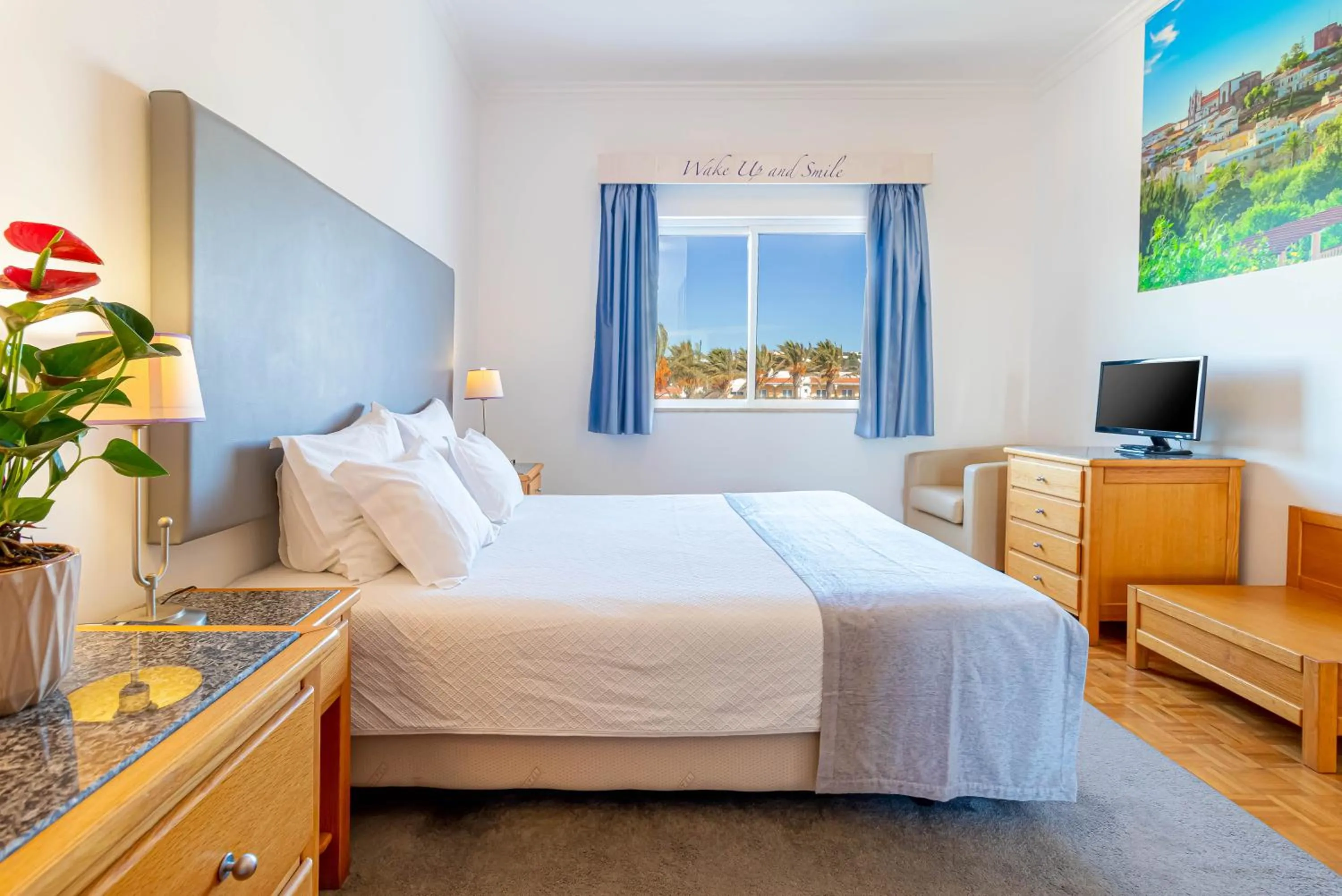 TV and multimedia, Bed in Hotel Maritur - Adults Only