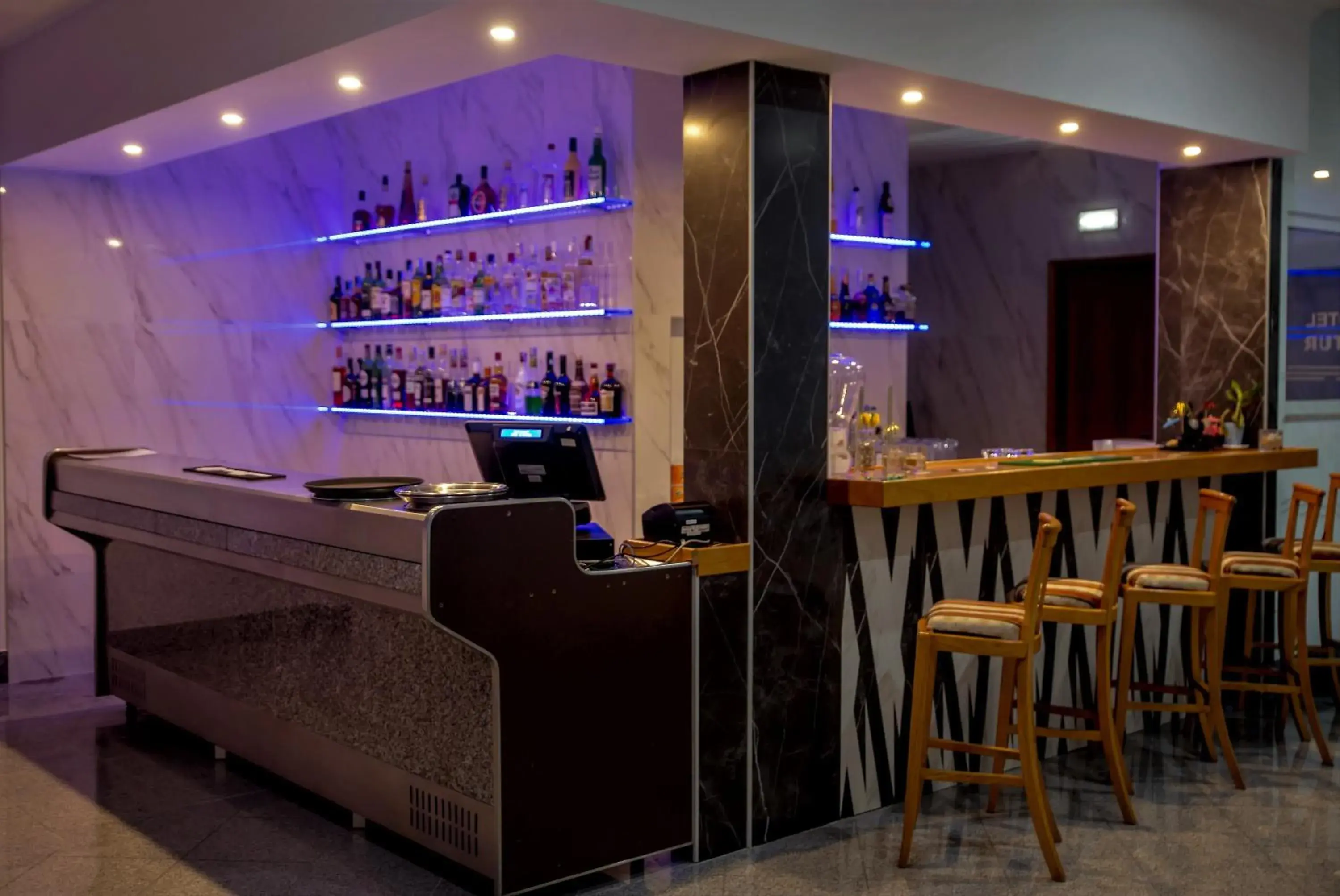 Lounge or bar in Hotel Maritur - Adults Only Lounge or bar in Hotel Maritur - Adults Only