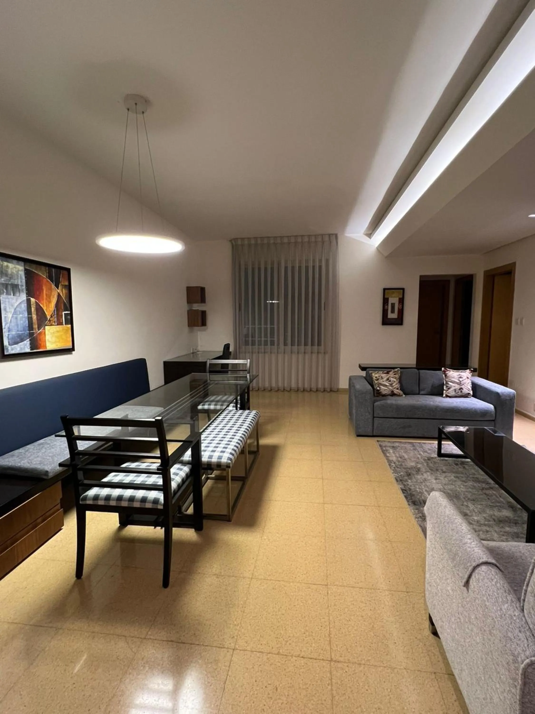 Burda 41 Hotel & Suites