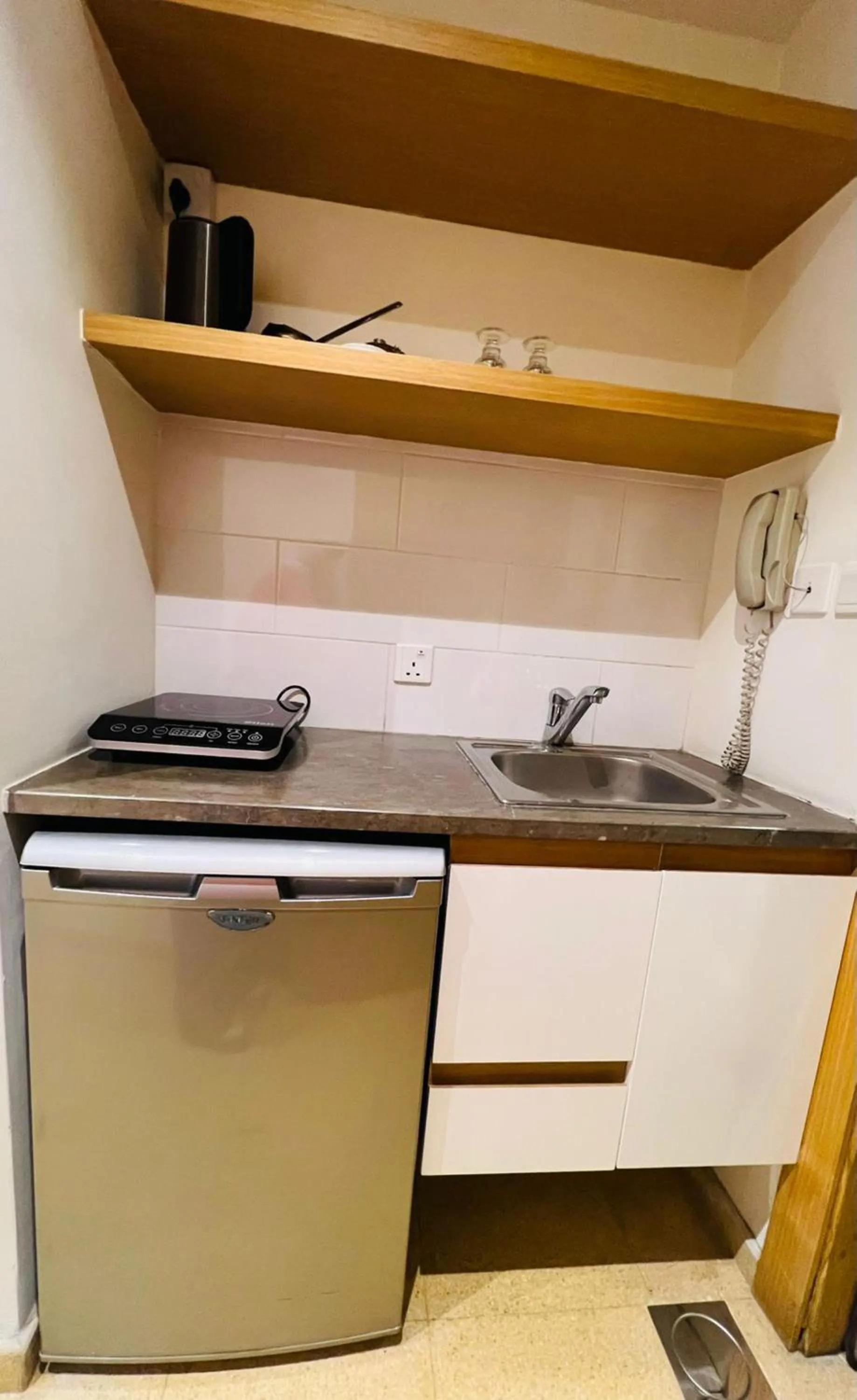 Burda 41 Hotel & Suites
