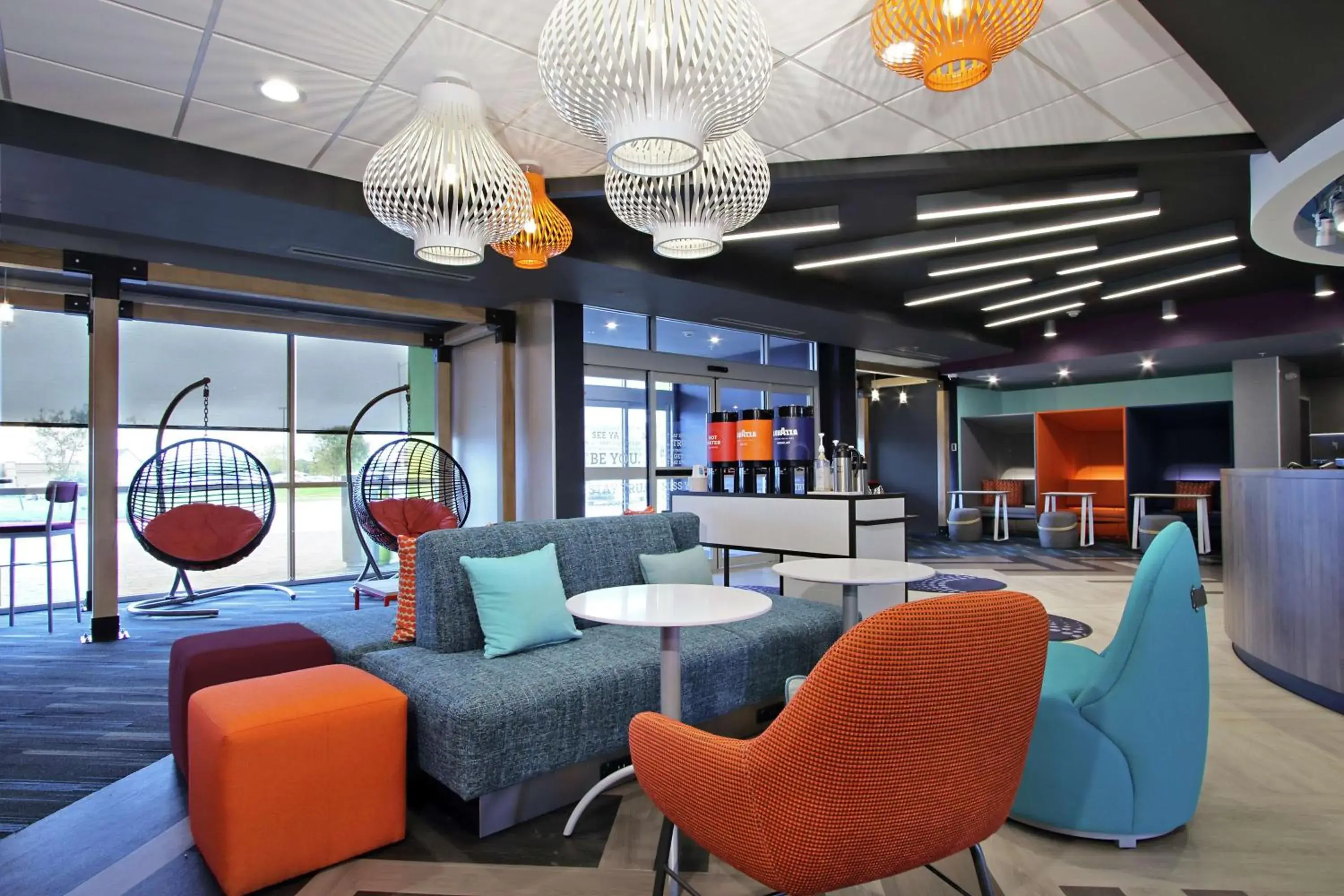 Lobby or reception in Tru by Hilton Bryan College Station Lobby or reception in Tru by Hilton Bryan College Station