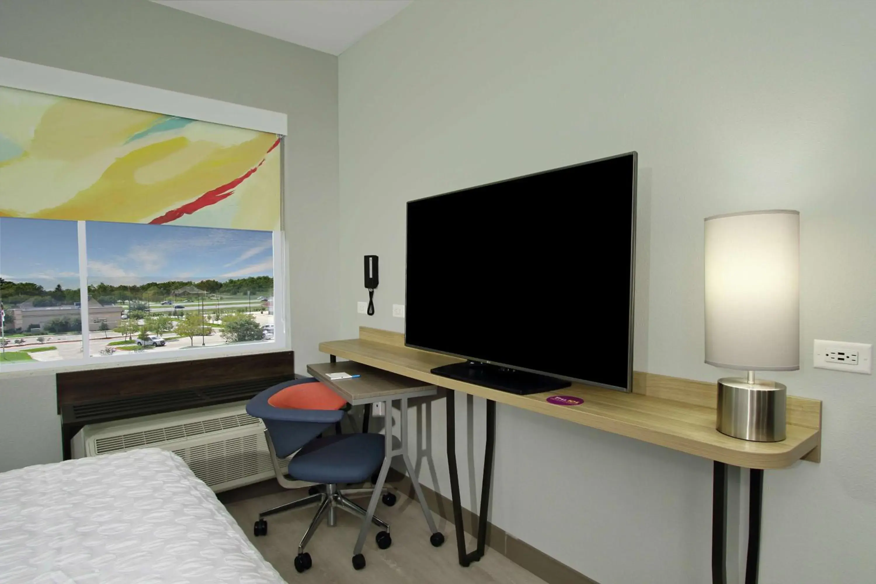 Bedroom in Tru by Hilton Bryan College Station Bedroom in Tru by Hilton Bryan College Station