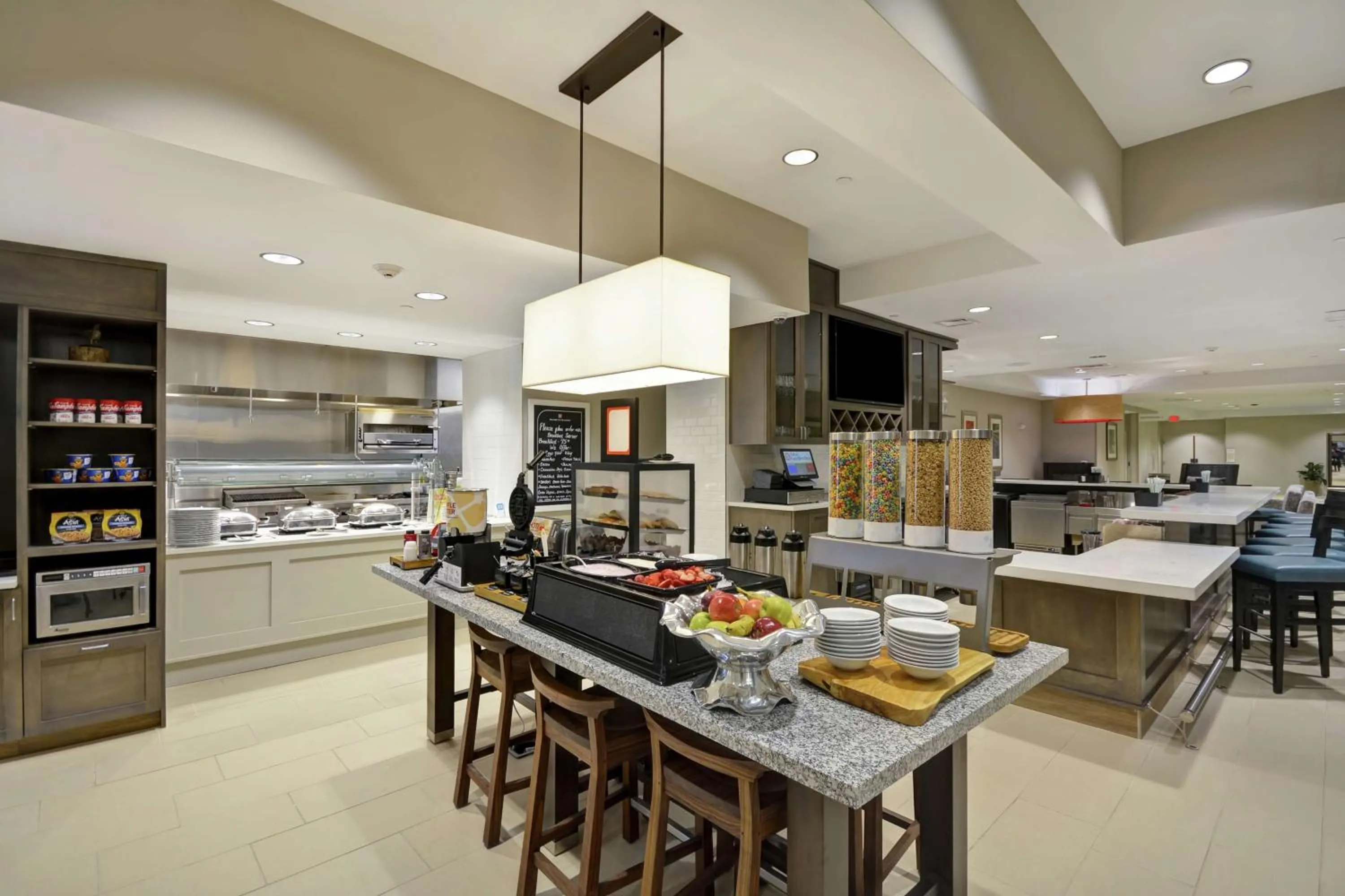 Restaurant/places to eat in Hilton Garden Inn Gastonia