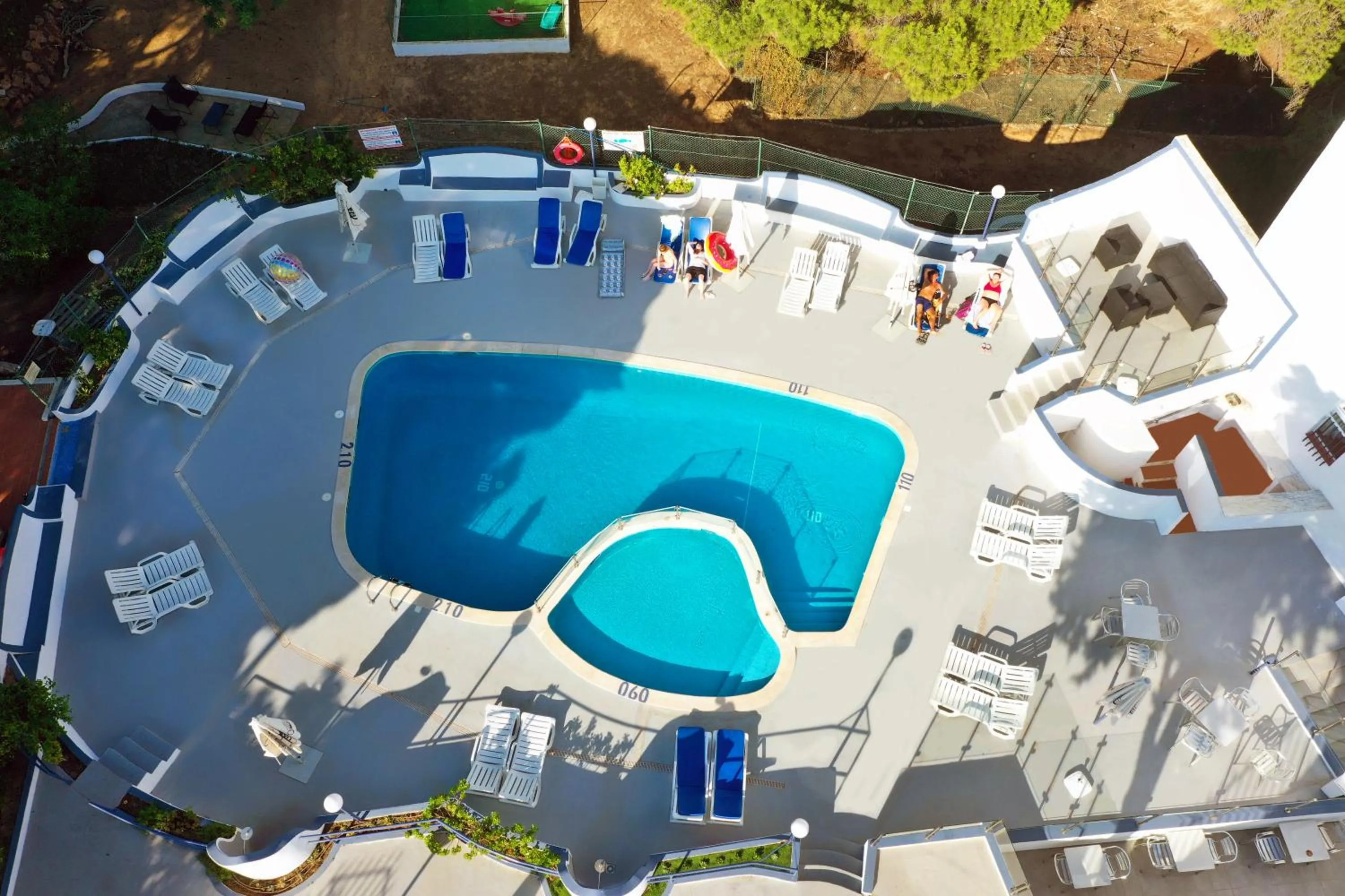 Swimming pool in Apartamentos Turisticos Soldoiro