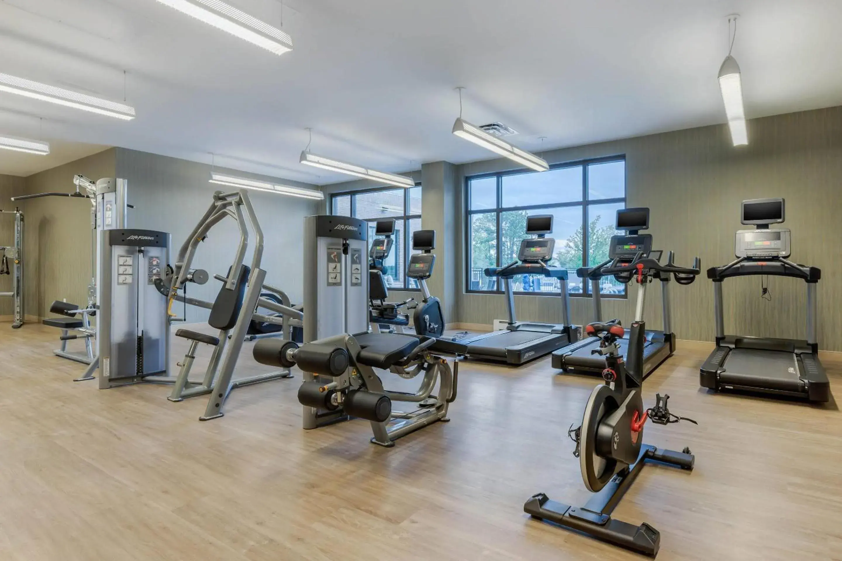 Fitness centre/facilities in Cambria Hotel Charleston Riverview Fitness centre/facilities in Cambria Hotel Charleston Riverview