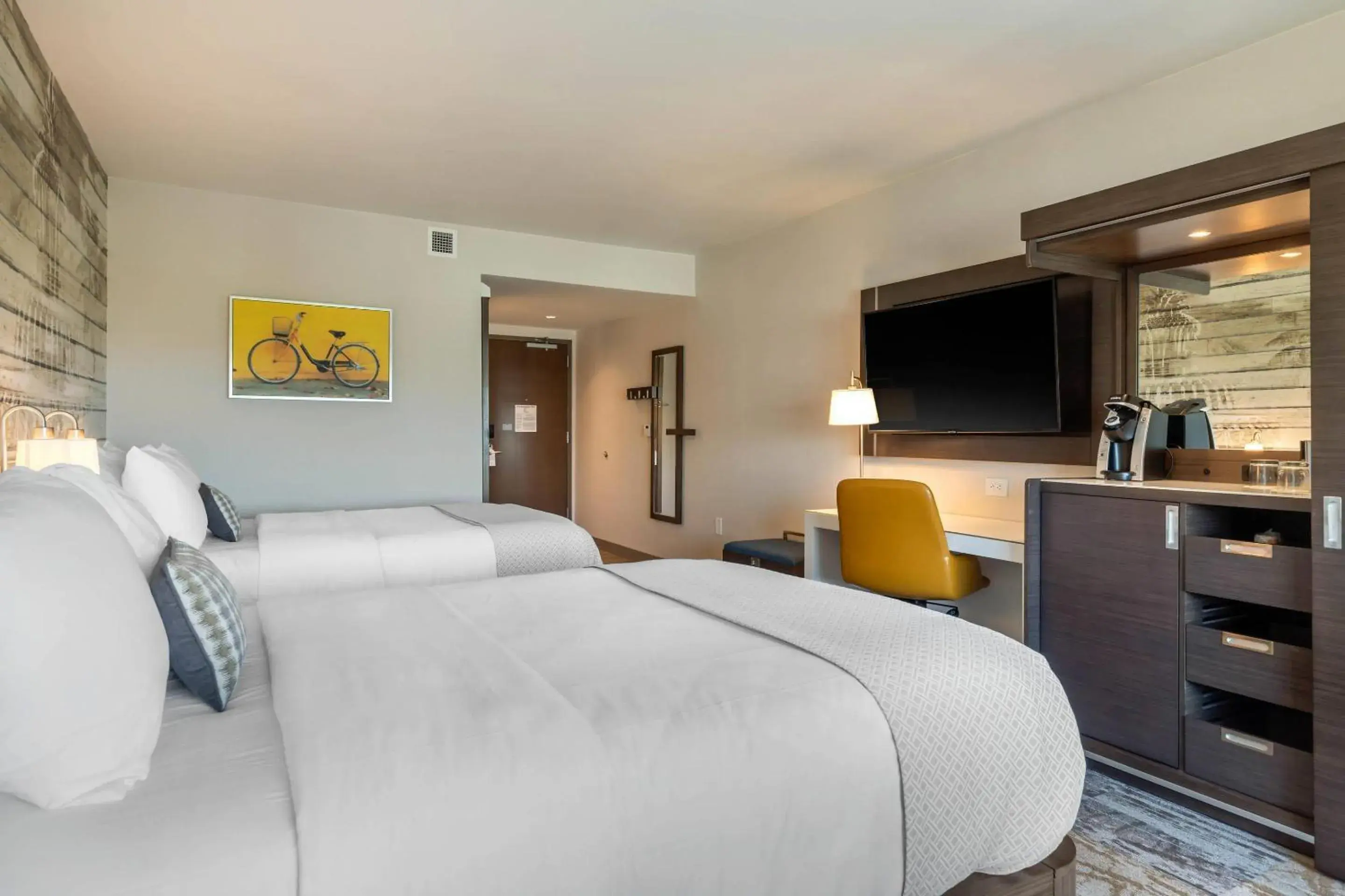 Bedroom, Bed in Cambria Hotel Charleston Riverview Bedroom, Bed in Cambria Hotel Charleston Riverview