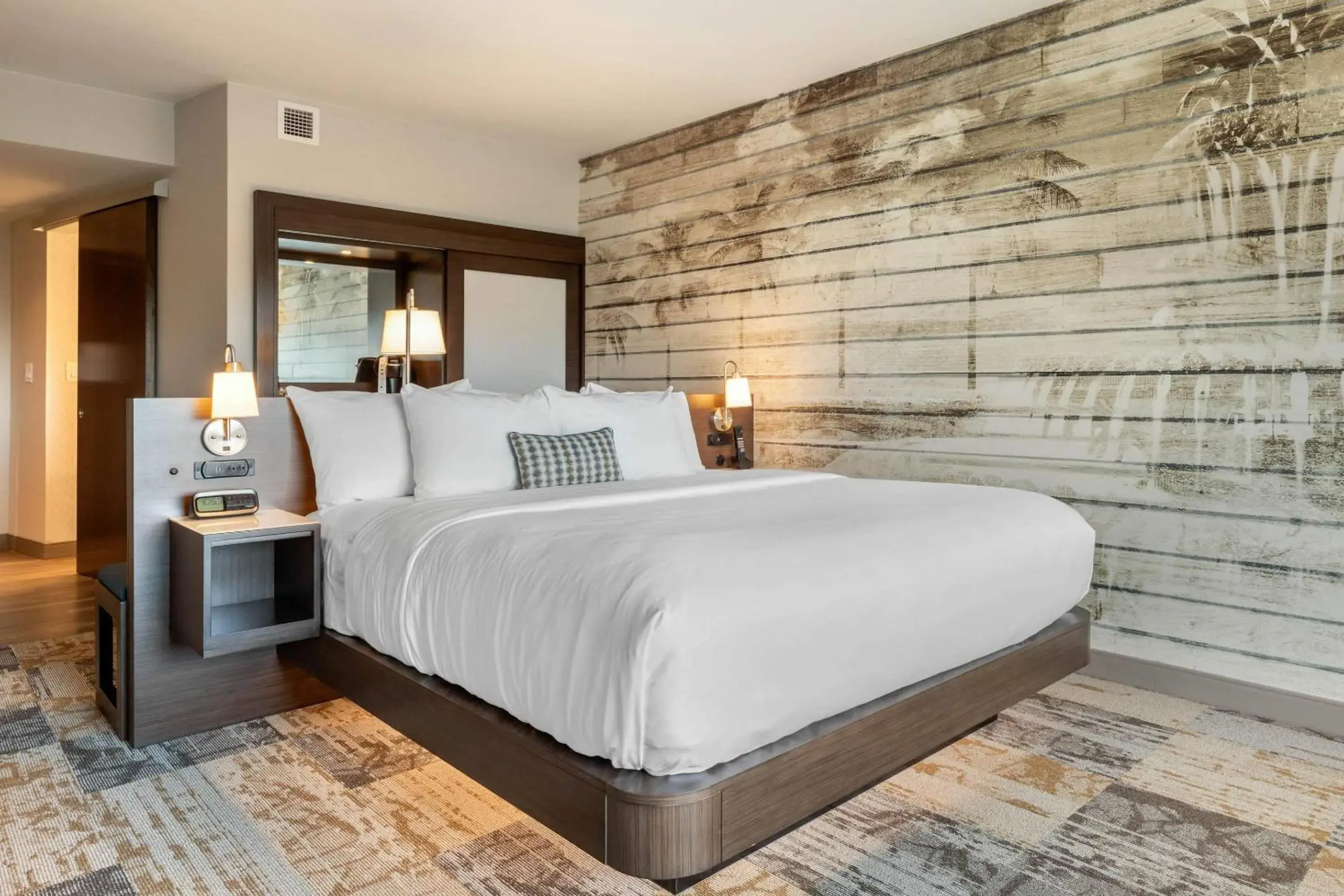 Bedroom, Bed in Cambria Hotel Charleston Riverview Bedroom, Bed in Cambria Hotel Charleston Riverview