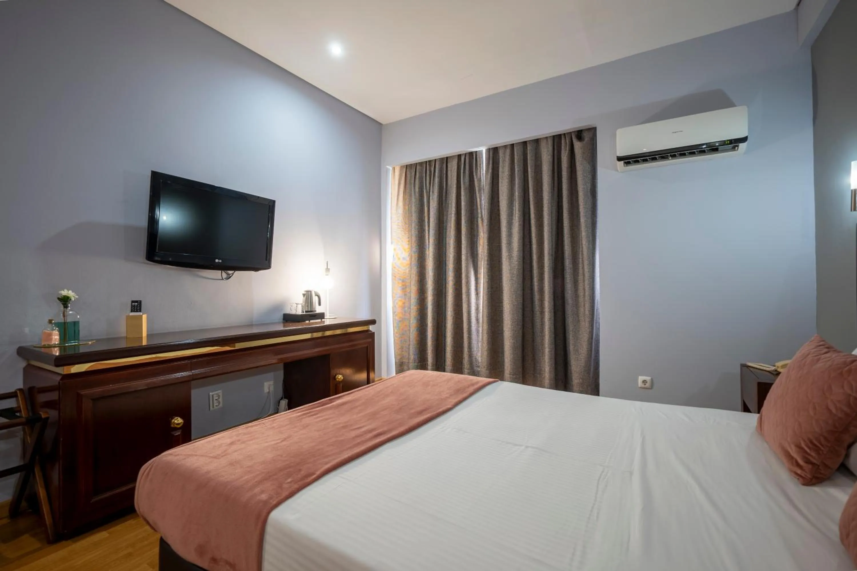 Bedroom, Bed in Hotel Onix