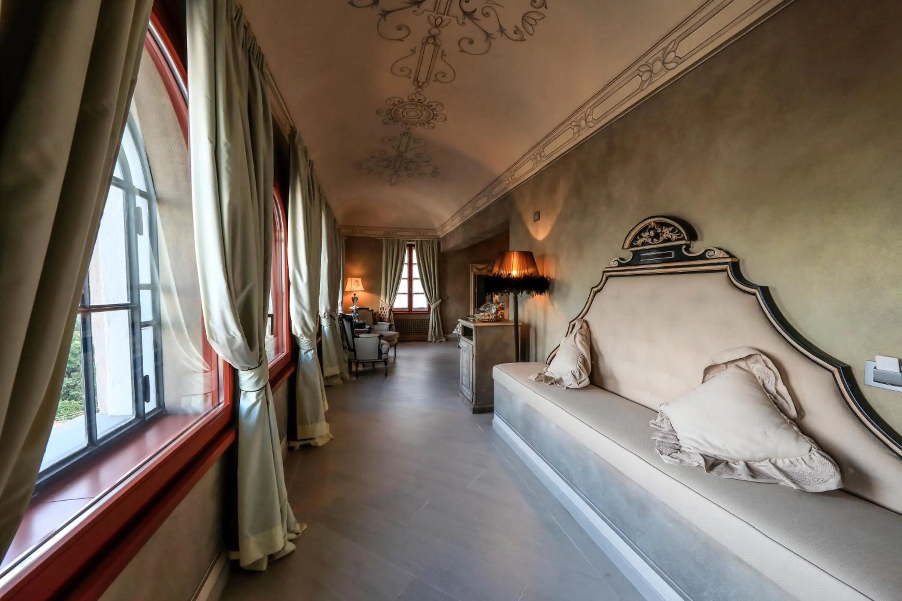 Seating area, Bed in Relais Villa Prato
