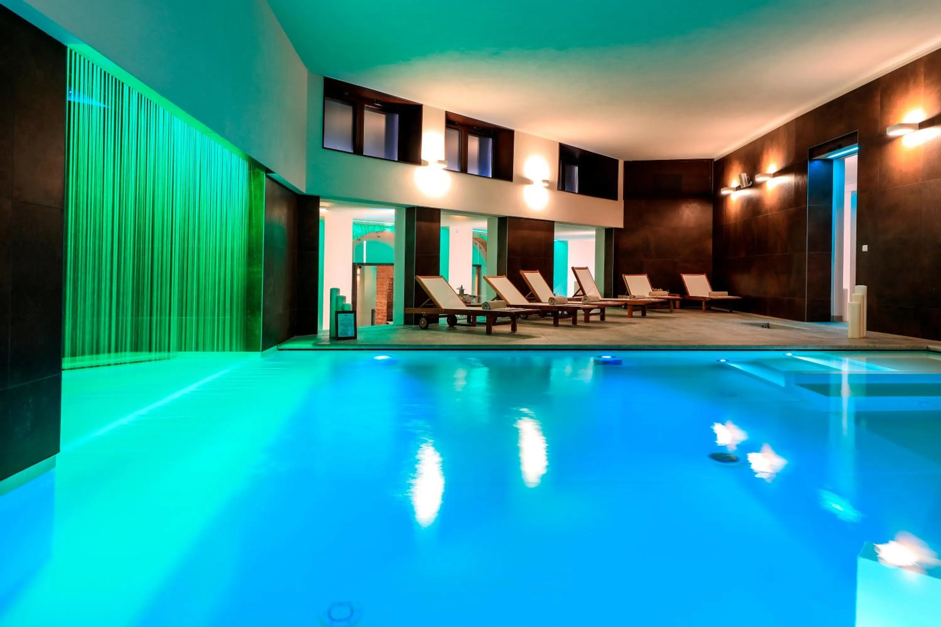 Hot Tub in Relais Villa Prato