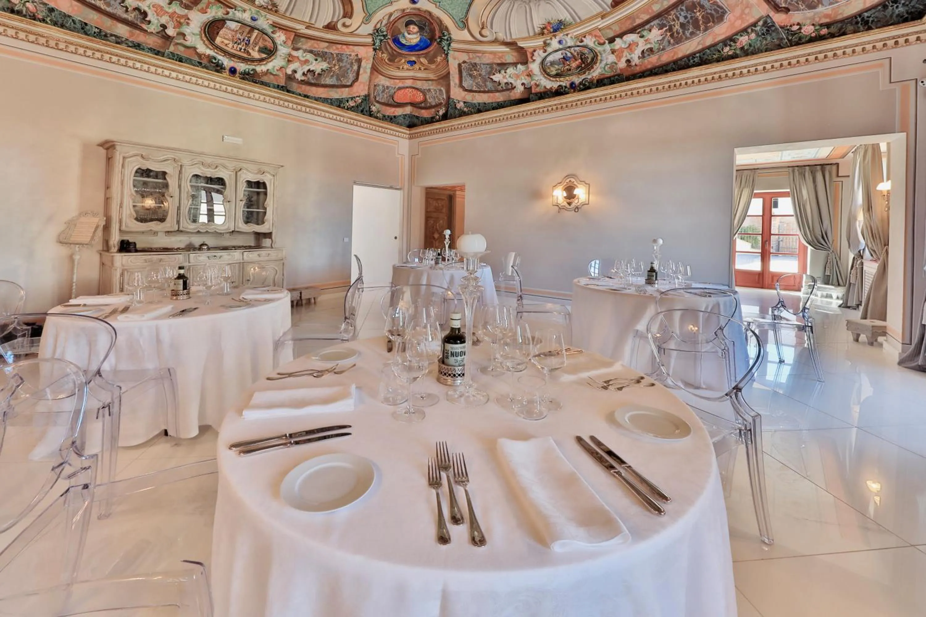 Restaurant/places to eat in Relais Villa Prato