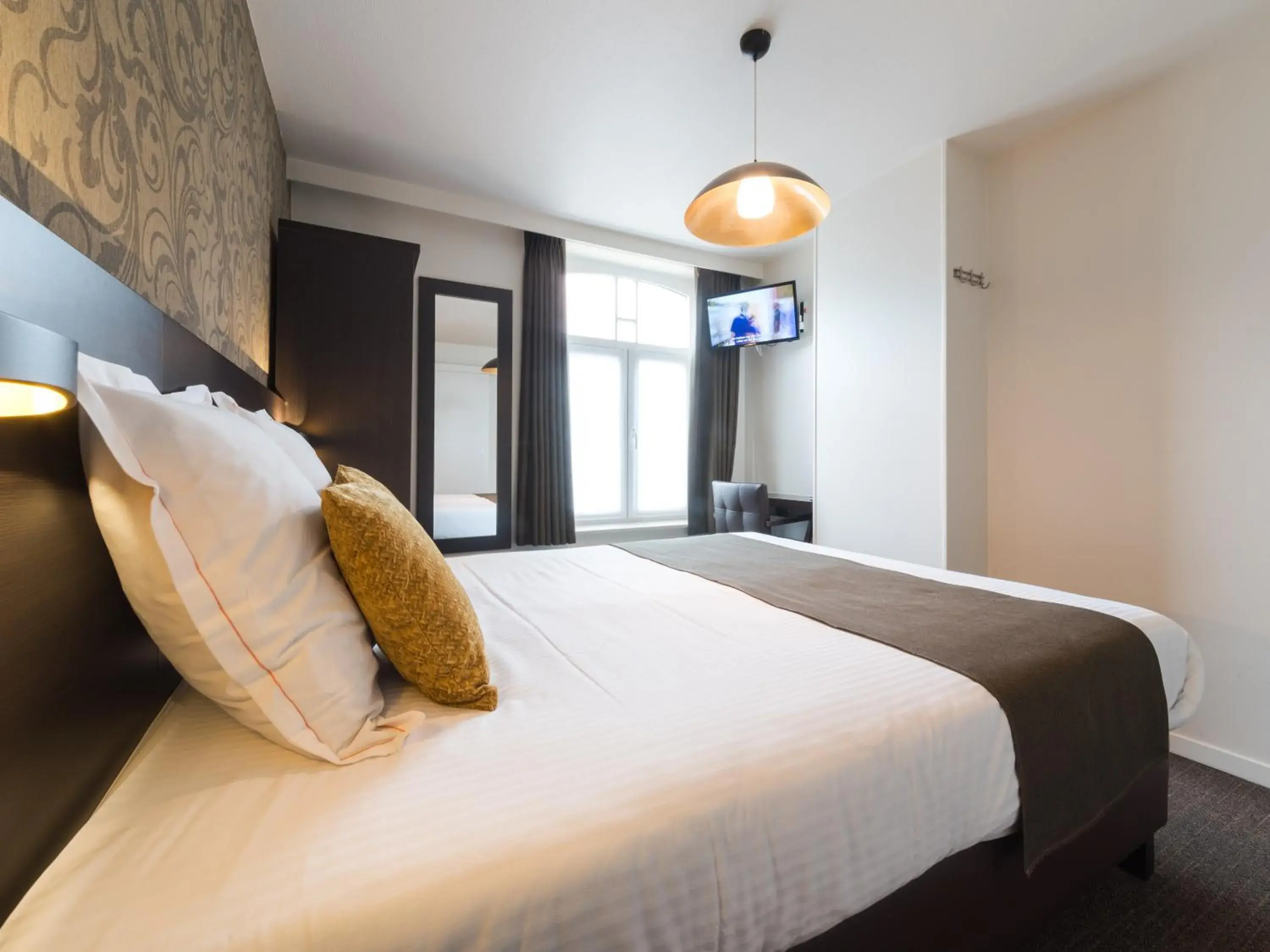 Small Double Room - single occupancy in Hotel Kristoffel - Ontbijt inbegrepen Small Double Room - single occupancy in Hotel Kristoffel - Ontbijt inbegrepen