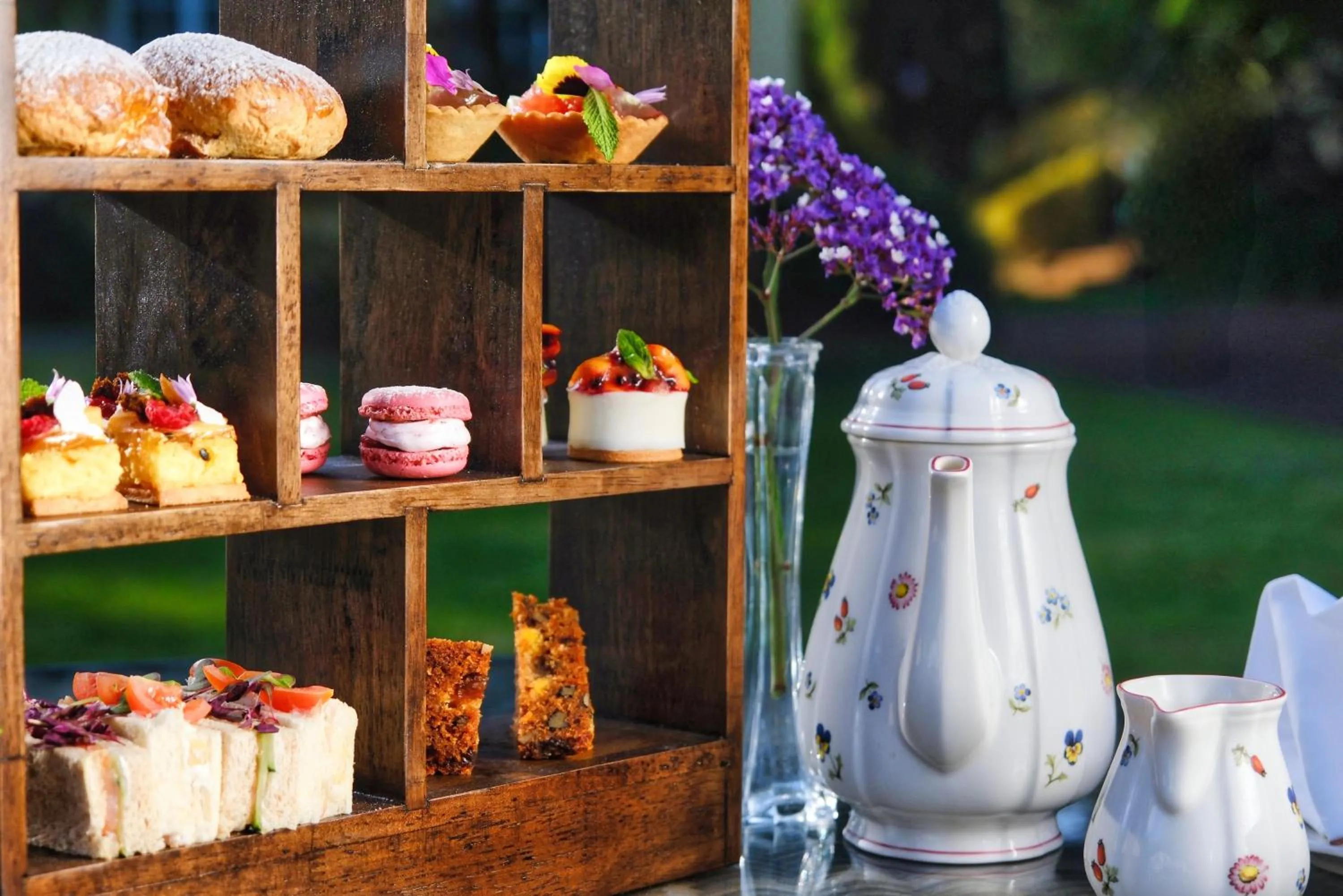 Restaurant/places to eat in Casa Velha do Palheiro Relais & Chateaux