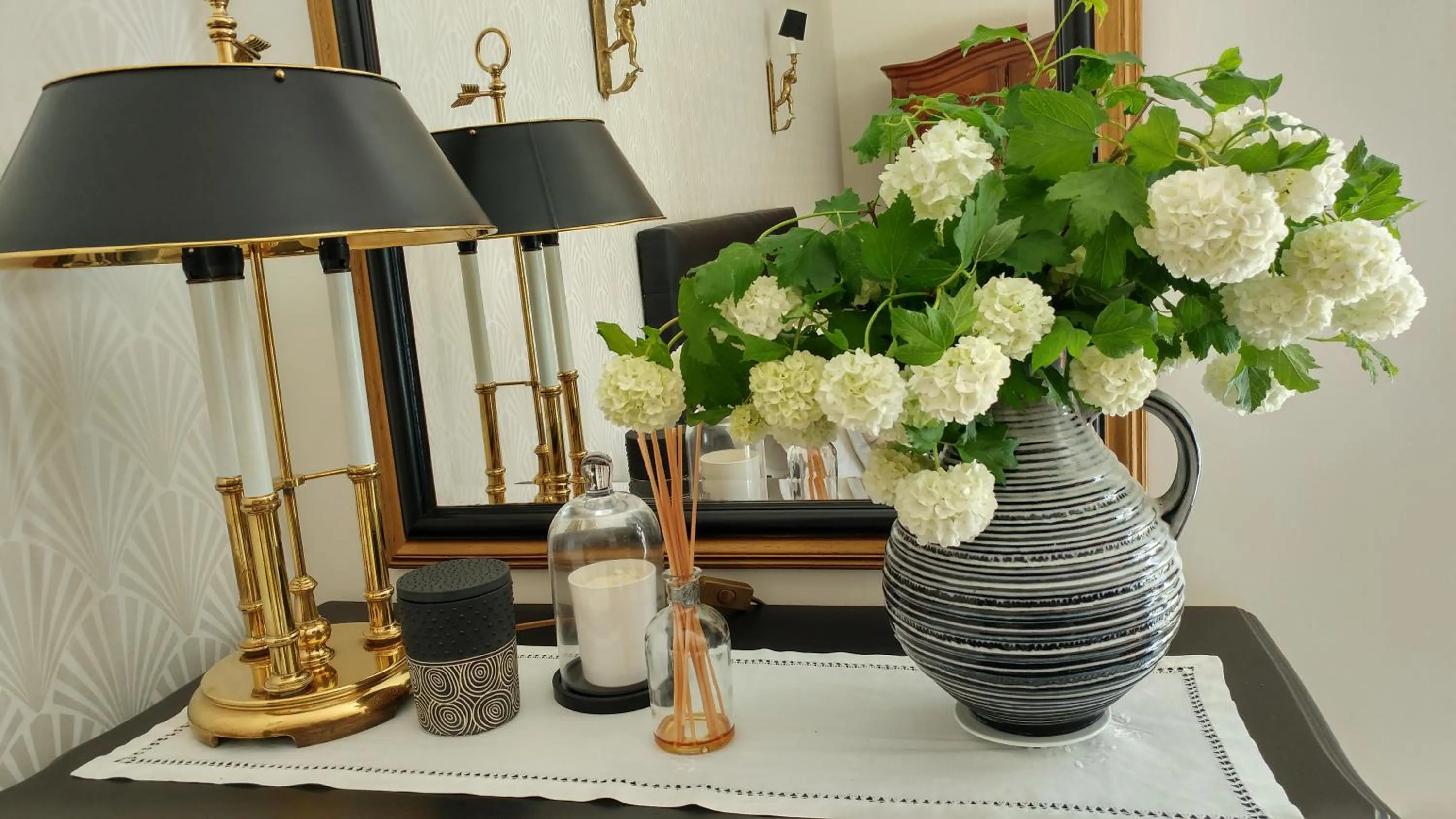 Decorative detail in La Closerie