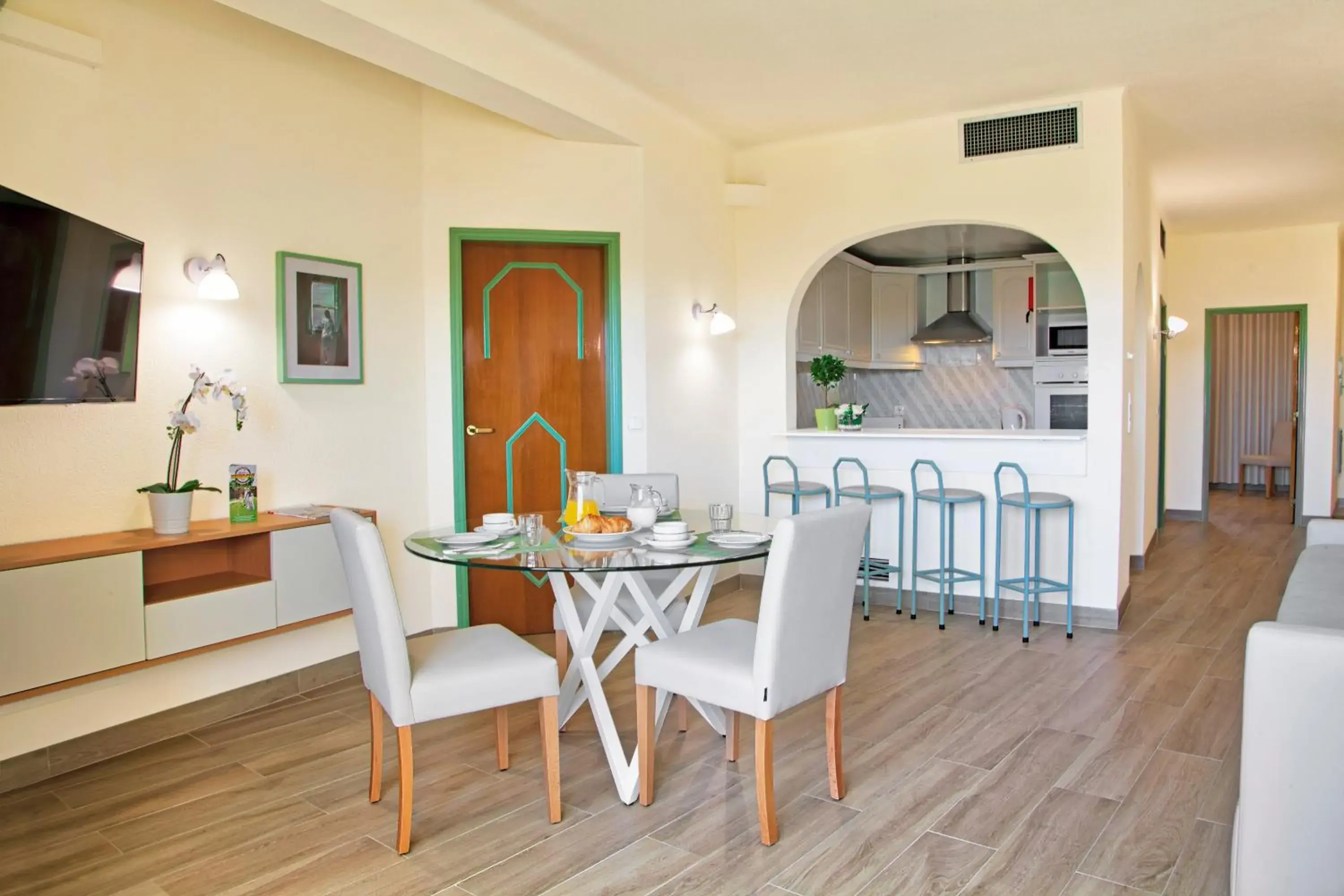 Two-Bedroom Apartment in Ondamar Hotel Apartamentos Two-Bedroom Apartment in Ondamar Hotel Apartamentos