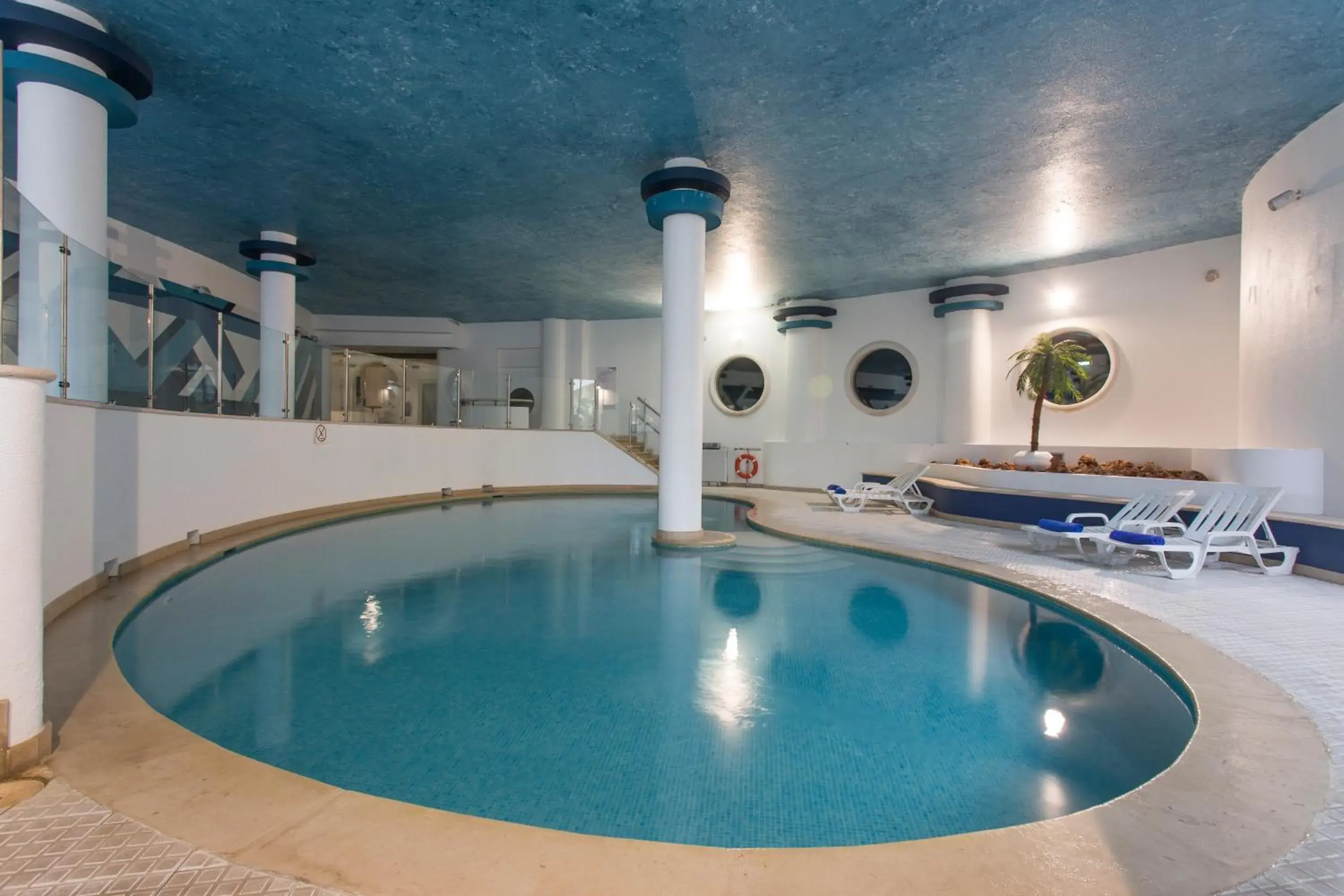 Swimming pool in Ondamar Hotel Apartamentos Swimming pool in Ondamar Hotel Apartamentos