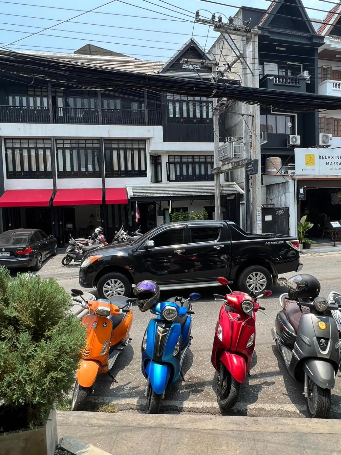 Parking in Hobnob Hostel