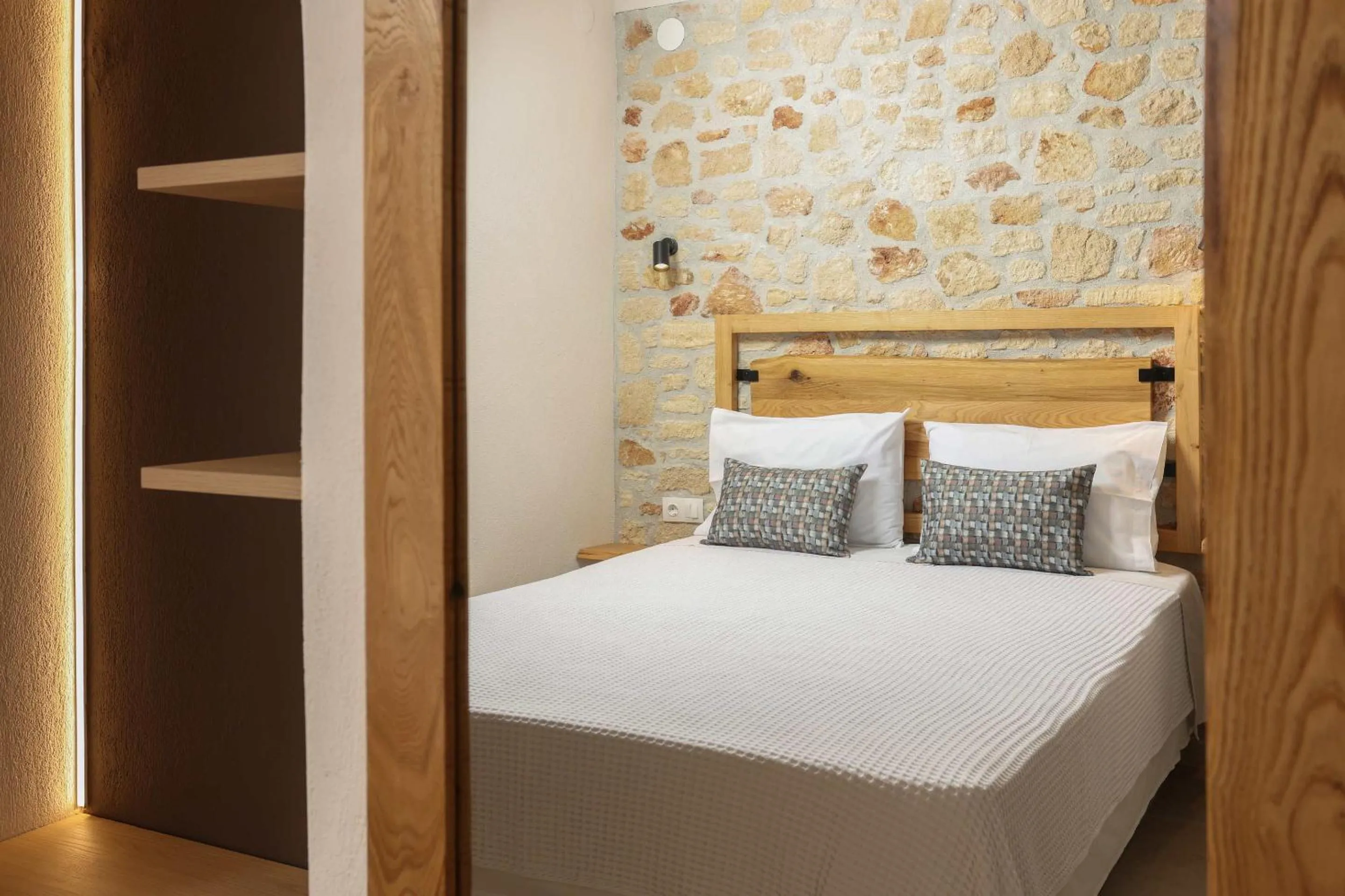 Bed in Agrielia Apartments