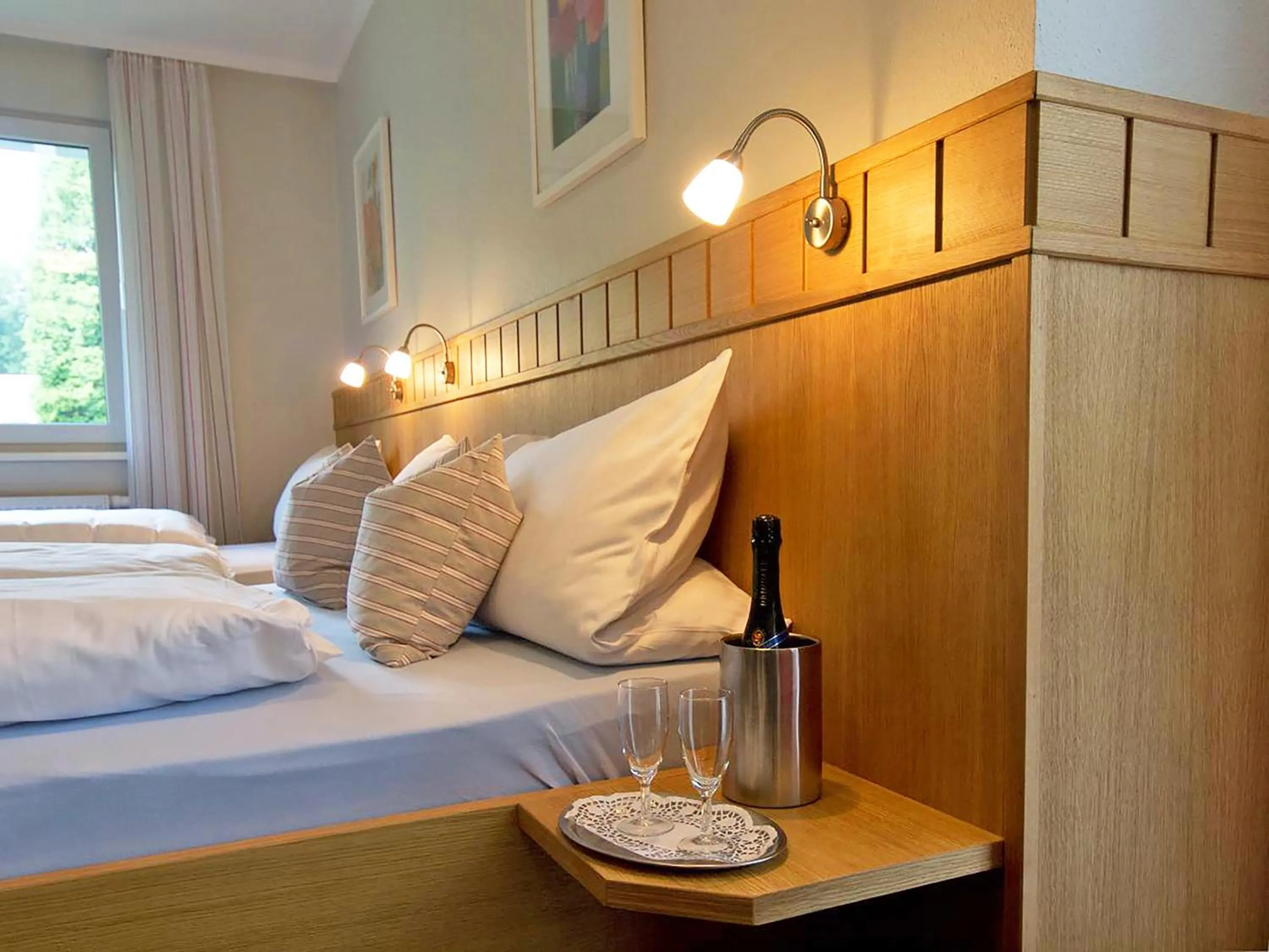 Photo of the whole room, Bed in Dorint Parkhotel Siegen