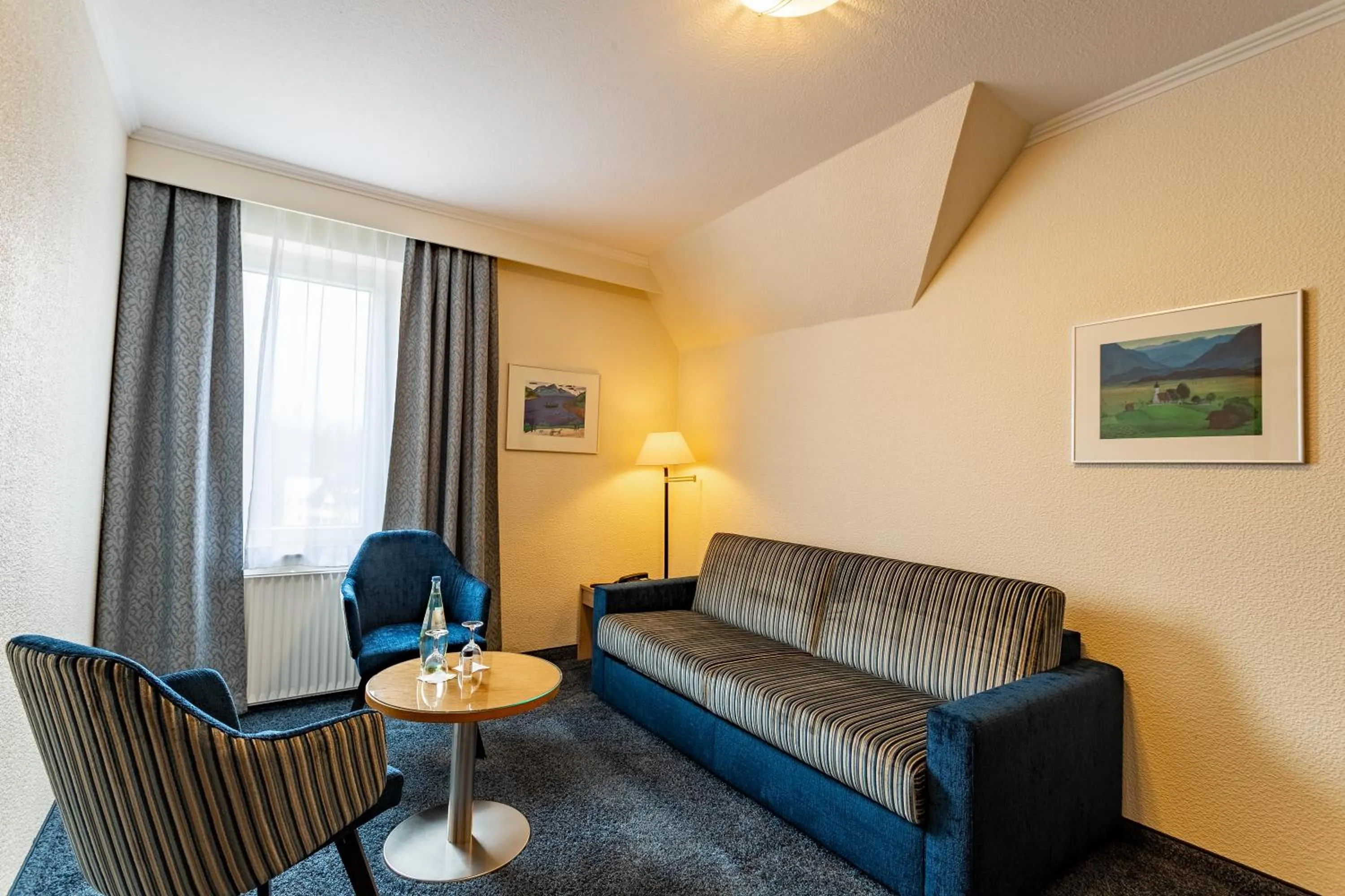 Seating area in Dorint Parkhotel Siegen