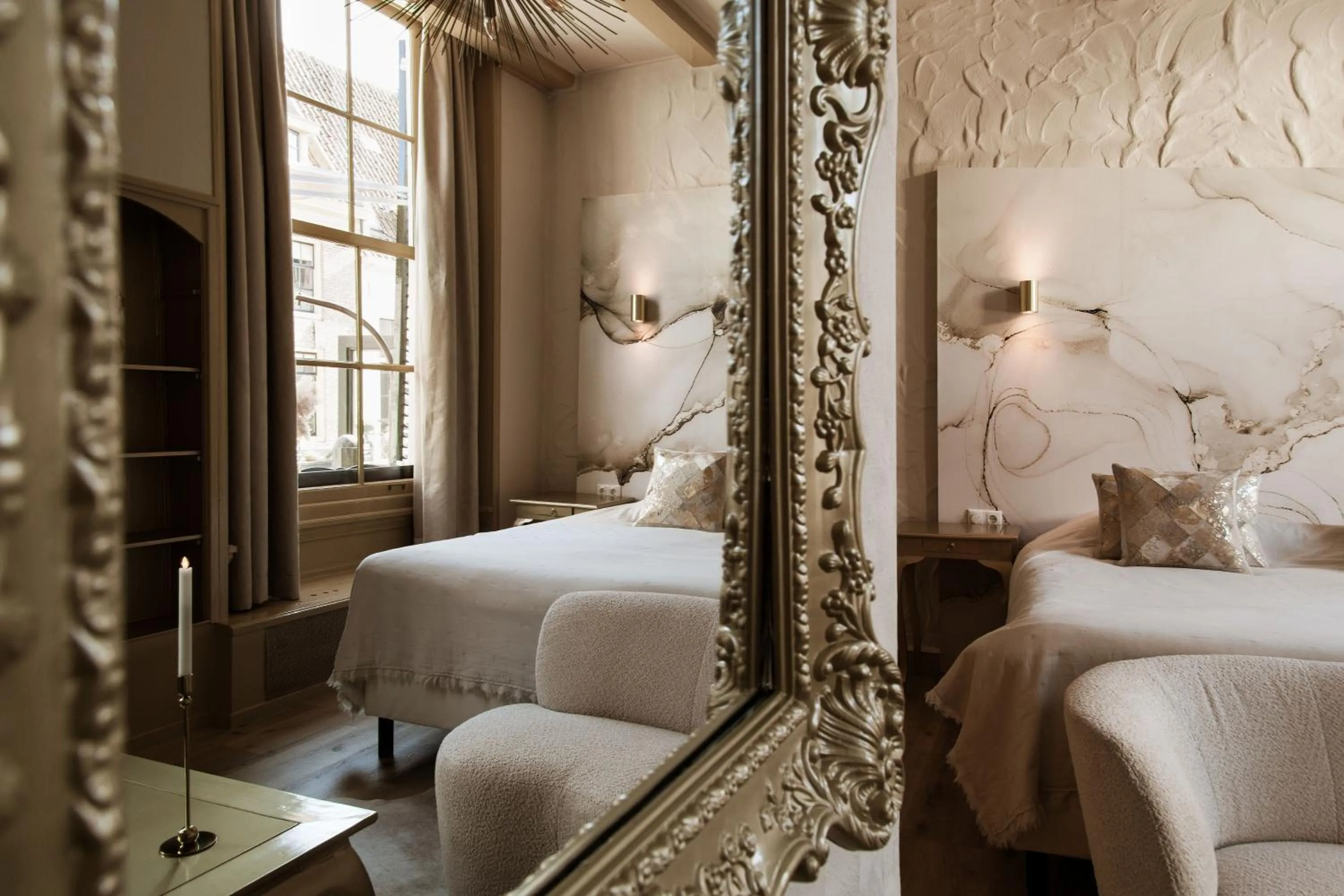 Bedroom, Bed in Boutique Hotel Elburg met Tapperij