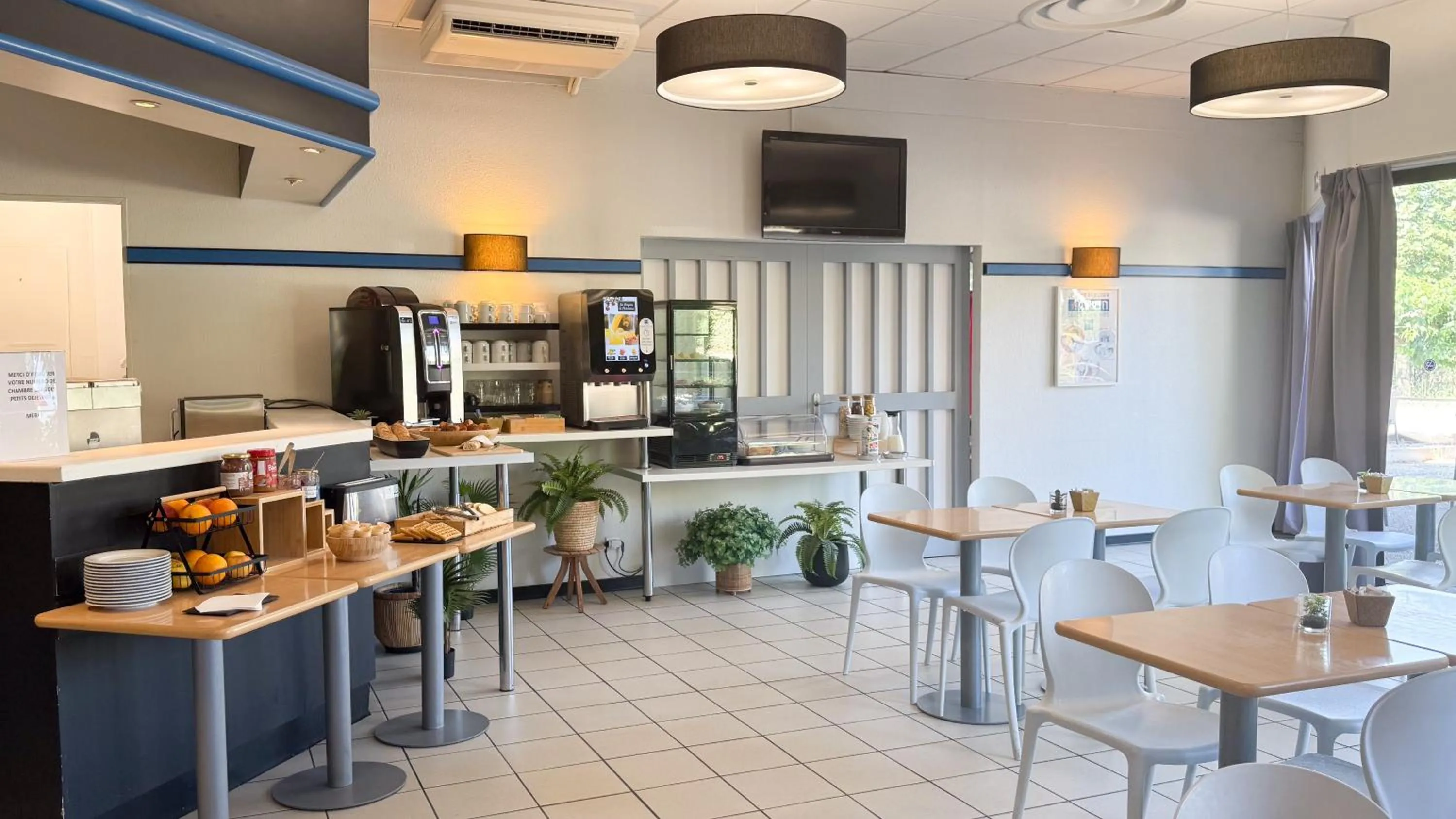 Food and drinks in Ibis Budget Saint Christol Les Alès