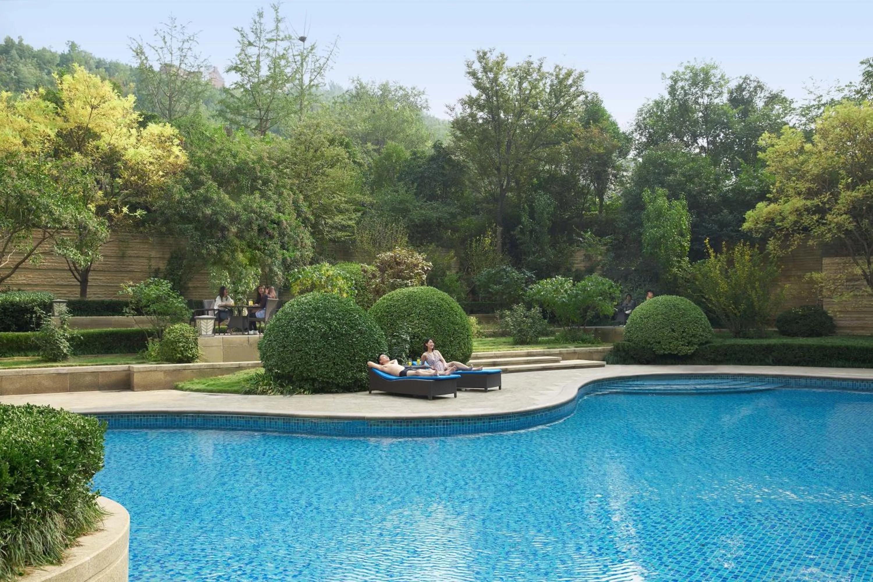 Swimming pool in Sheraton Jinan Hotel