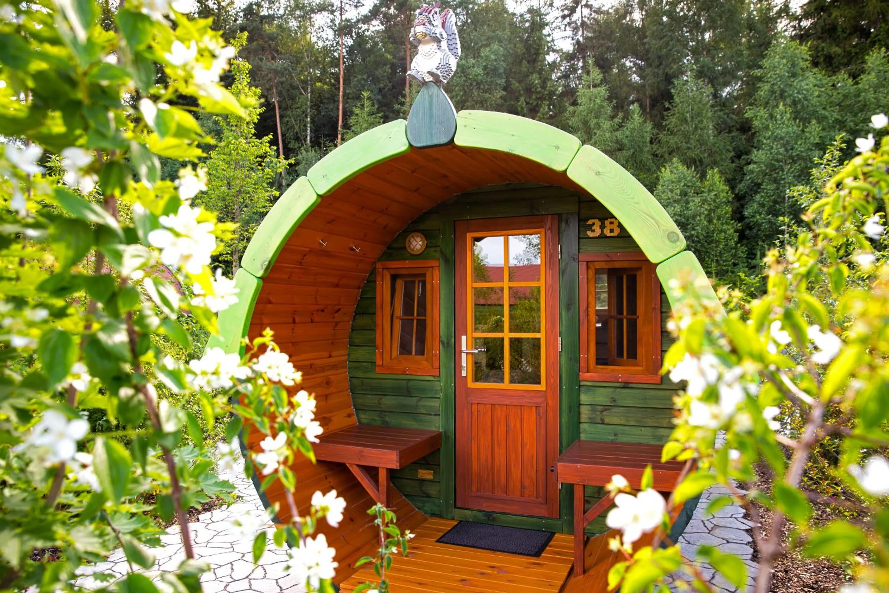 Other in LEGOLAND Wilderness Barrels & Cabins