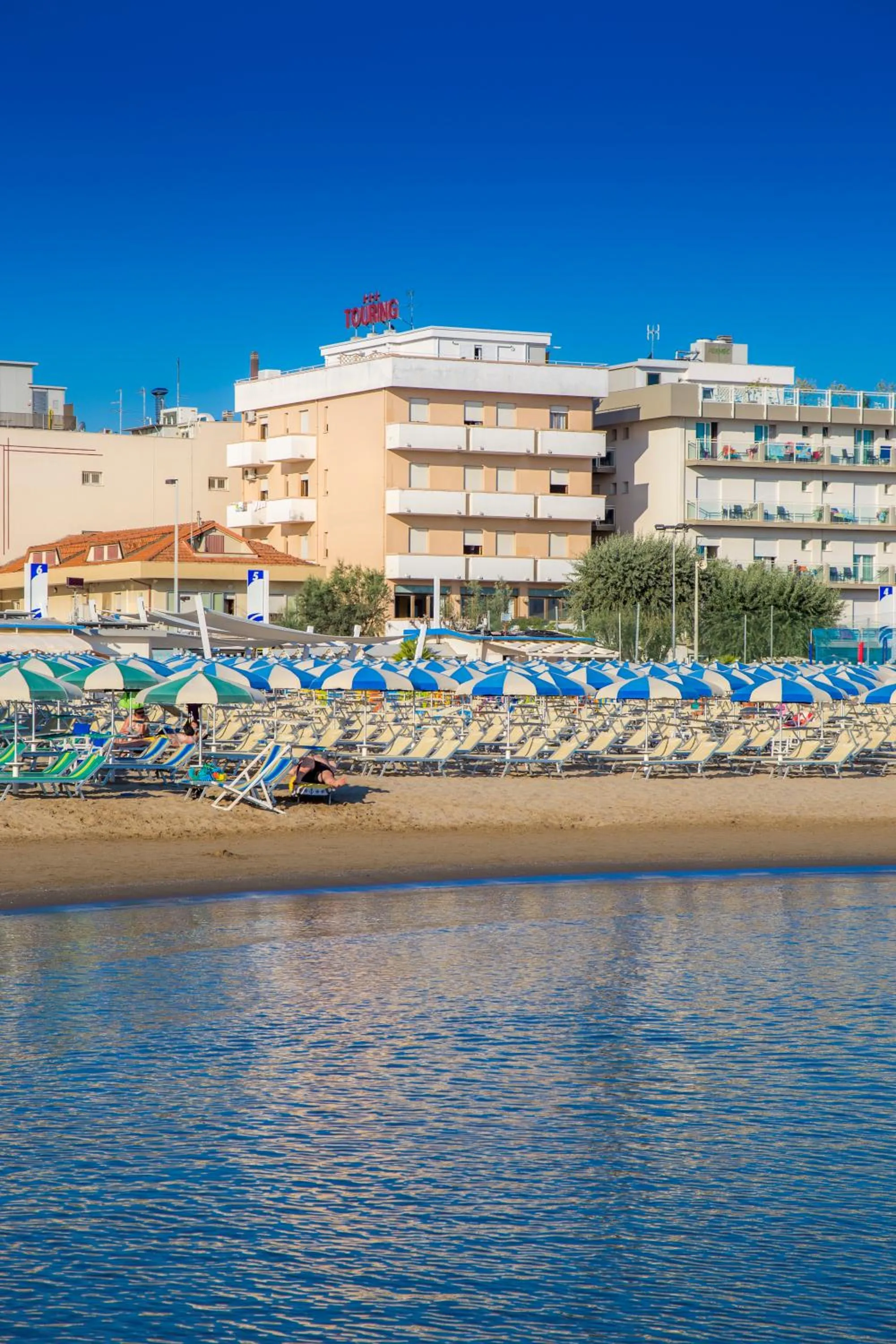 Facade/entrance in Hotel Touring