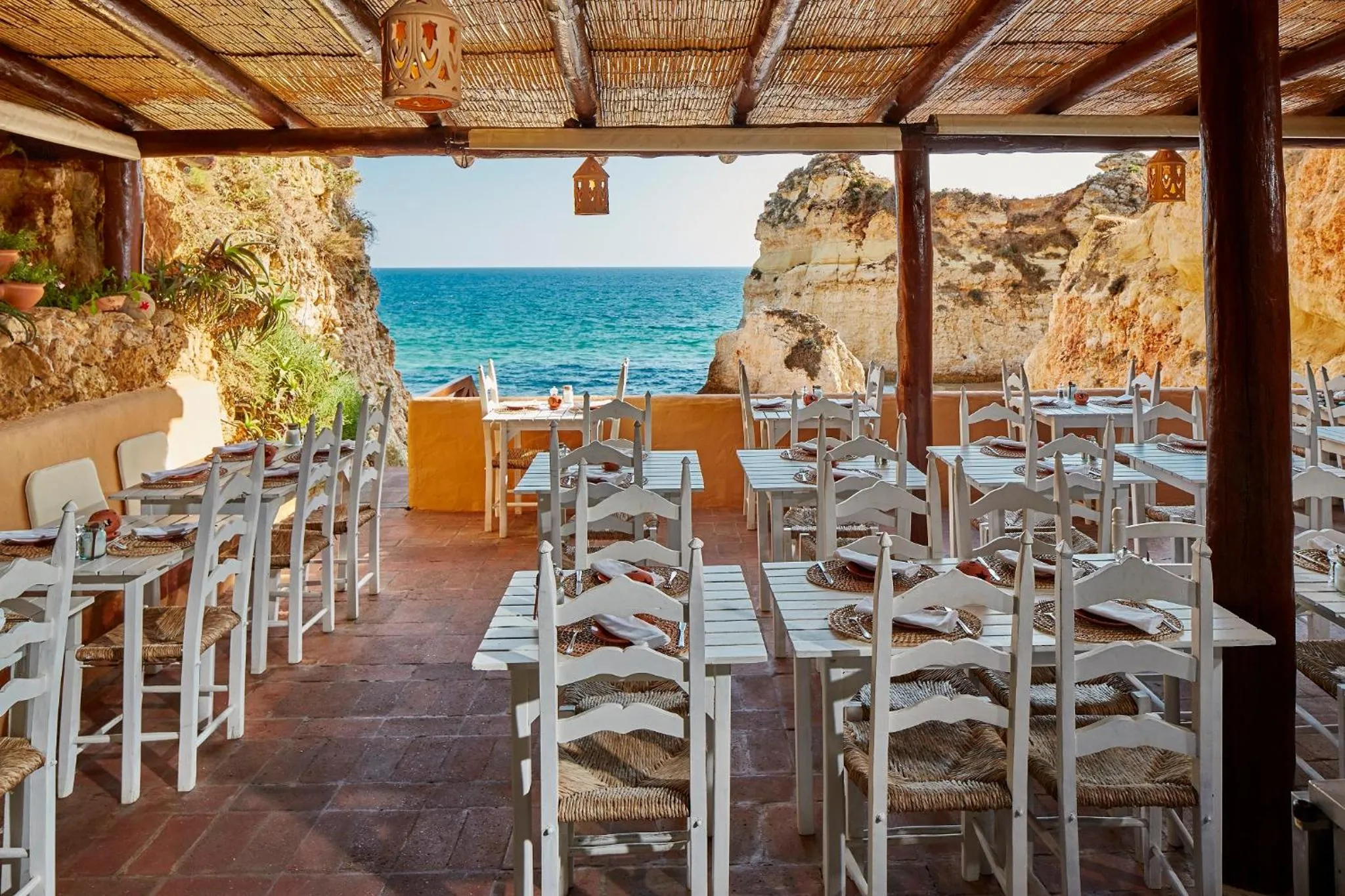 Restaurant/places to eat in Prainha Clube