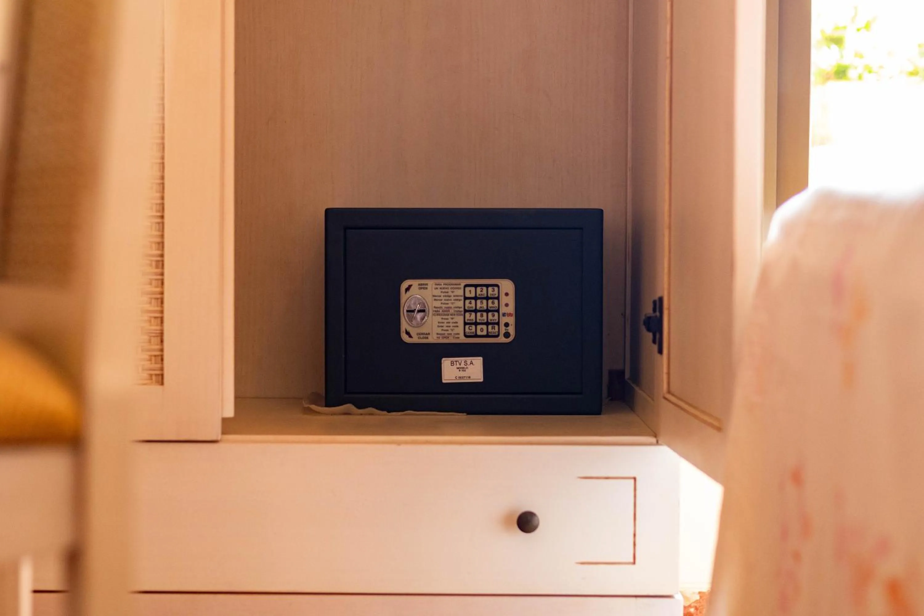 safe in Casa Rural La Torreta