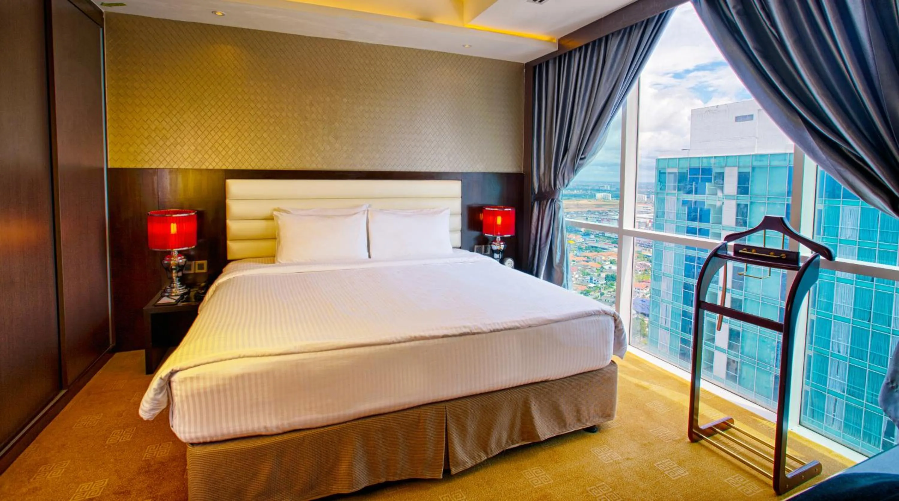 Bed in KSL Hotel & Resort