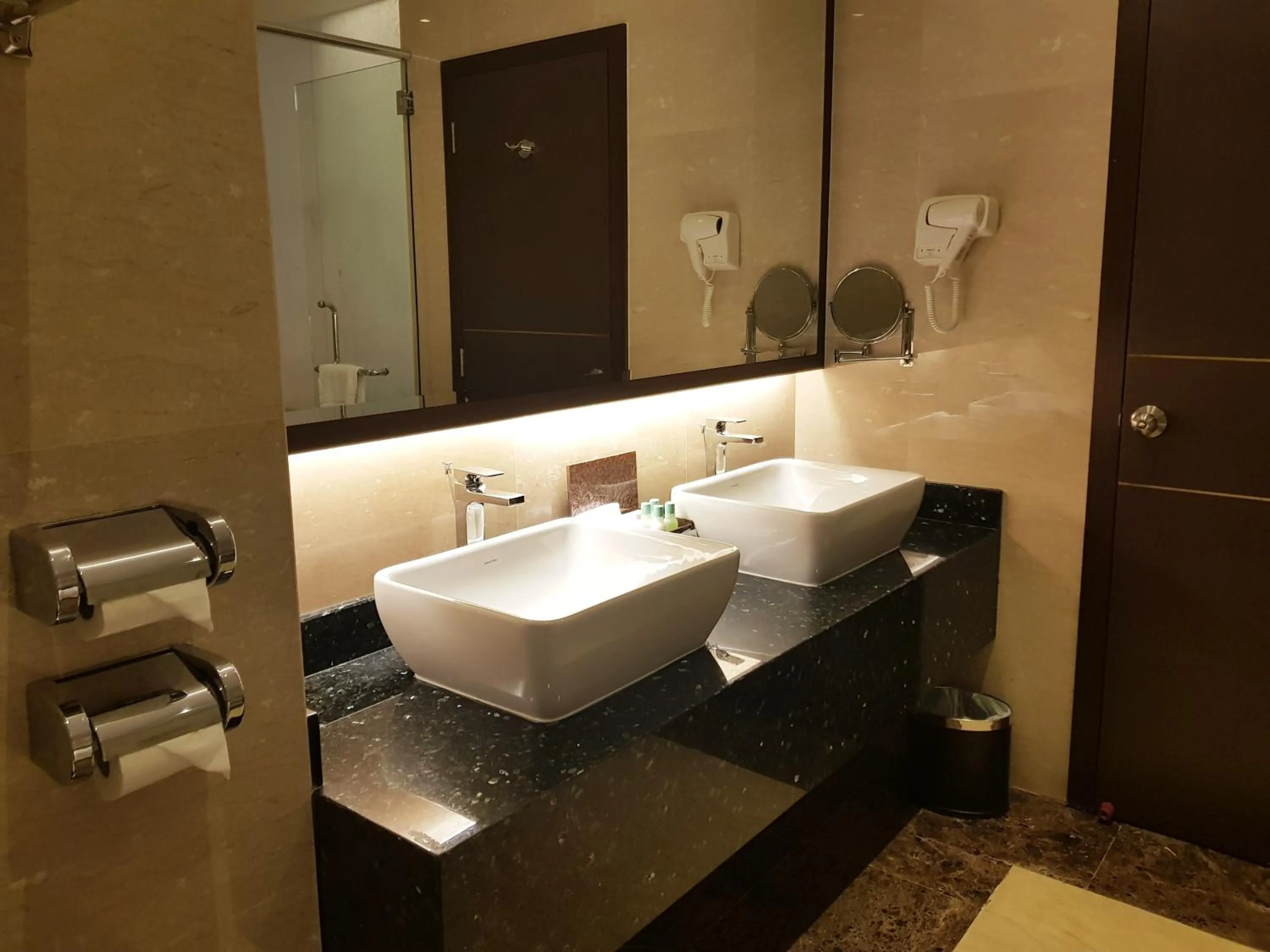 Bathroom in KSL Hotel & Resort