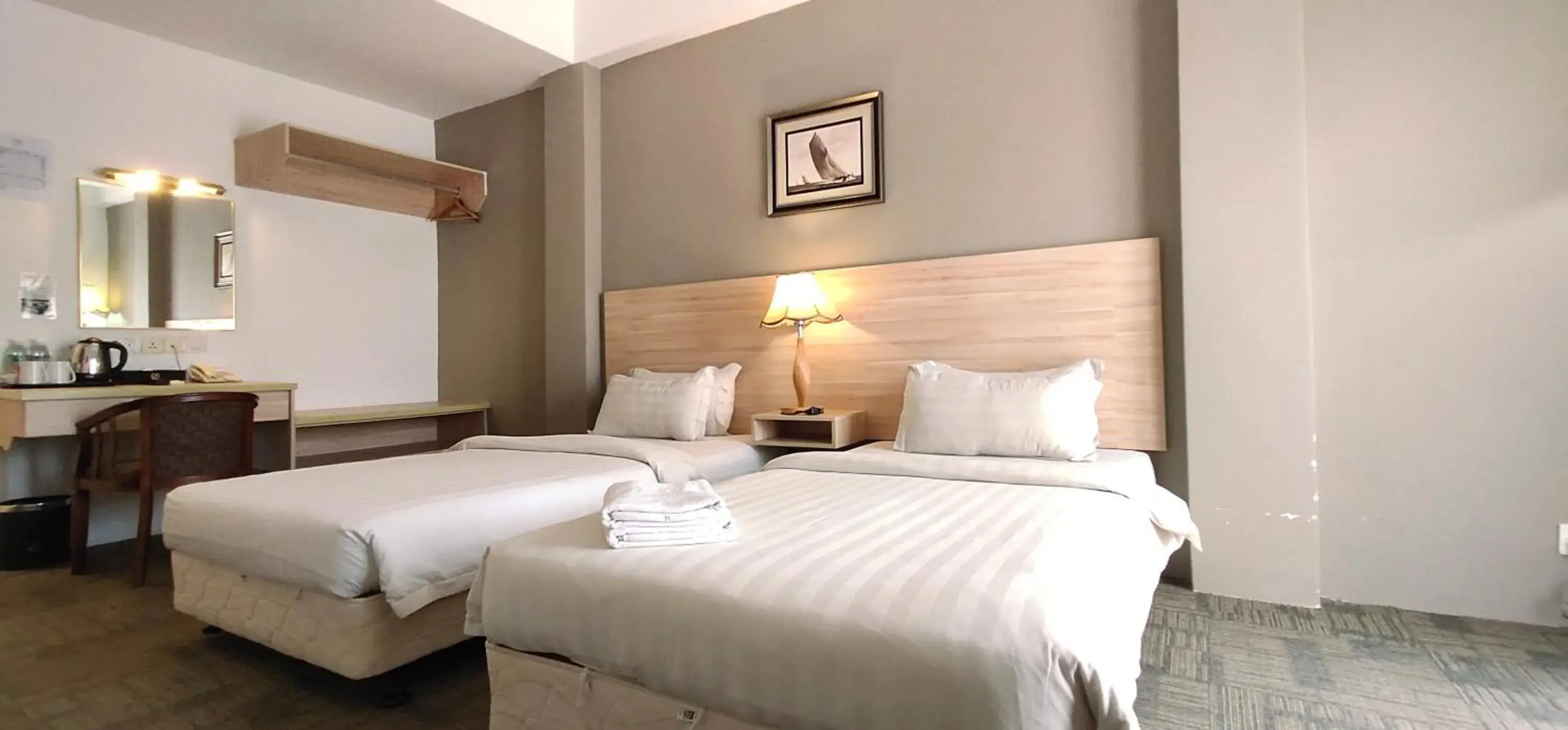 Deluxe Twin Room in Prima Hotel Melaka Deluxe Twin Room in Prima Hotel Melaka