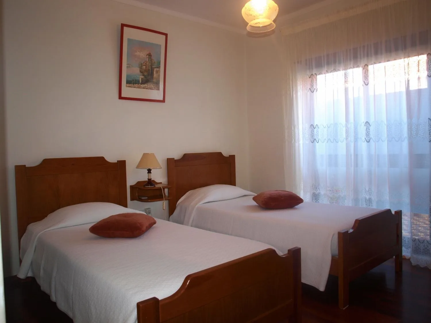 Bedroom, Bed in Marazul