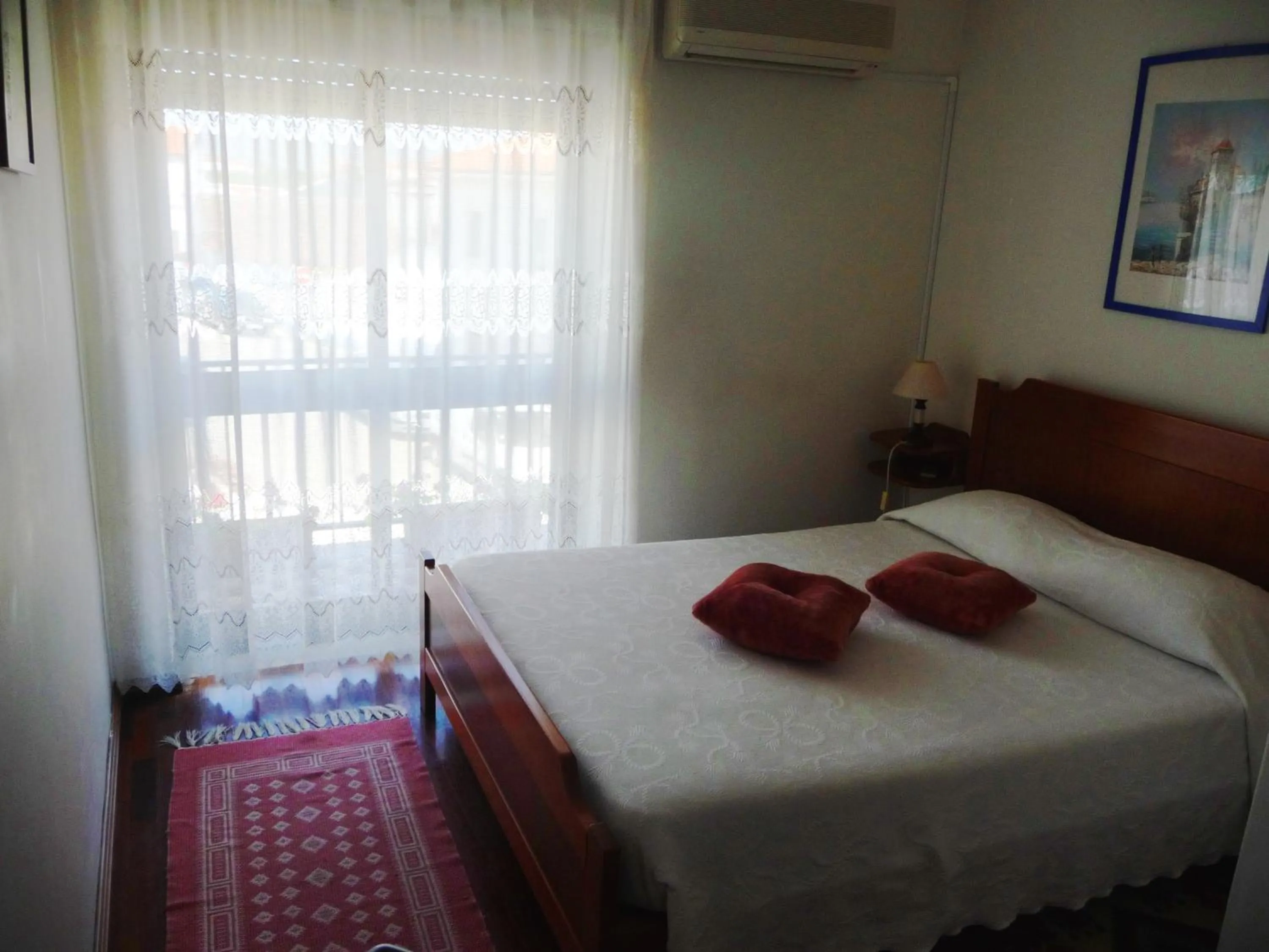 Bedroom, Bed in Marazul