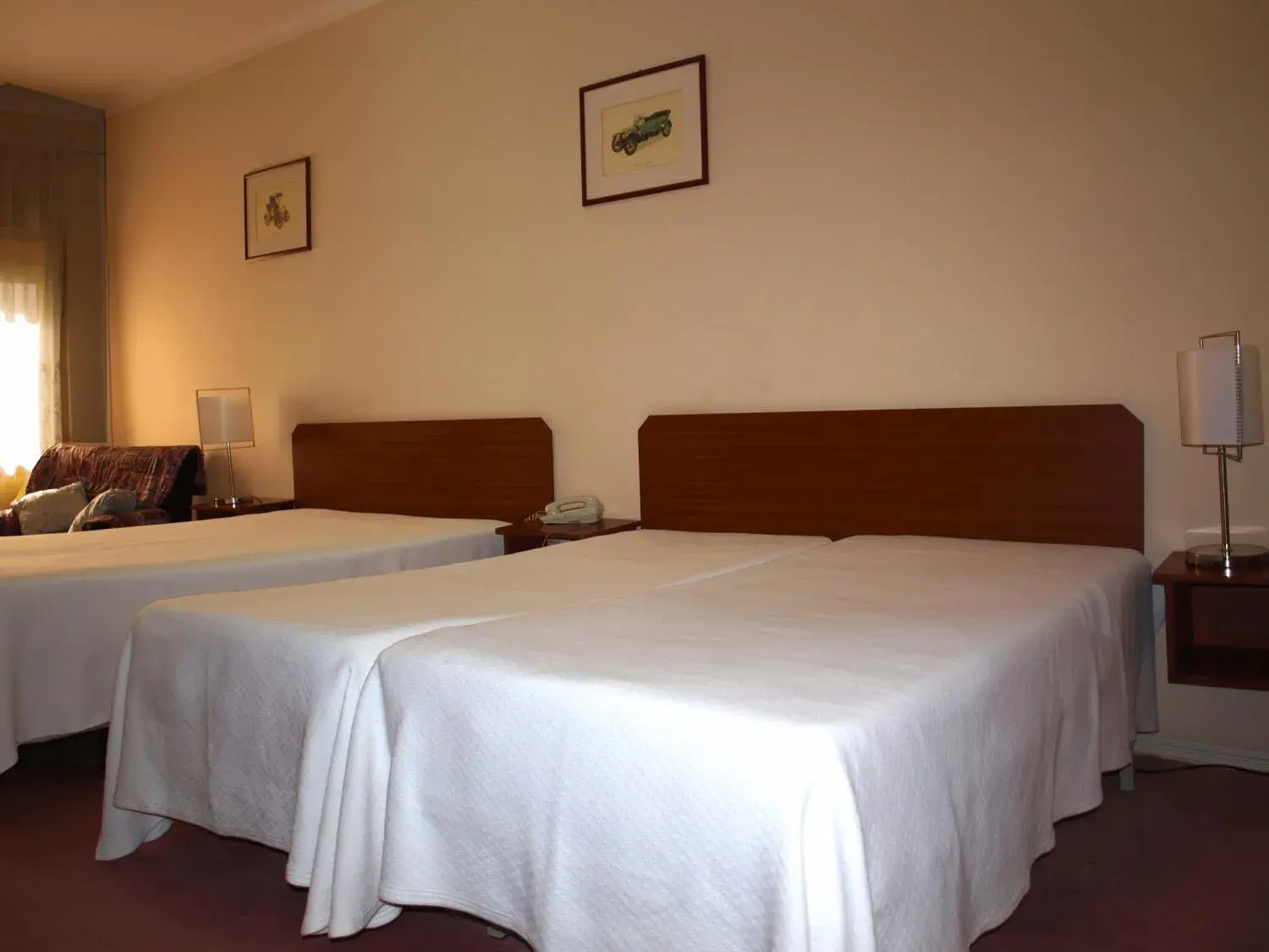 Triple Room in D. Carlos Residencial Triple Room in D. Carlos Residencial