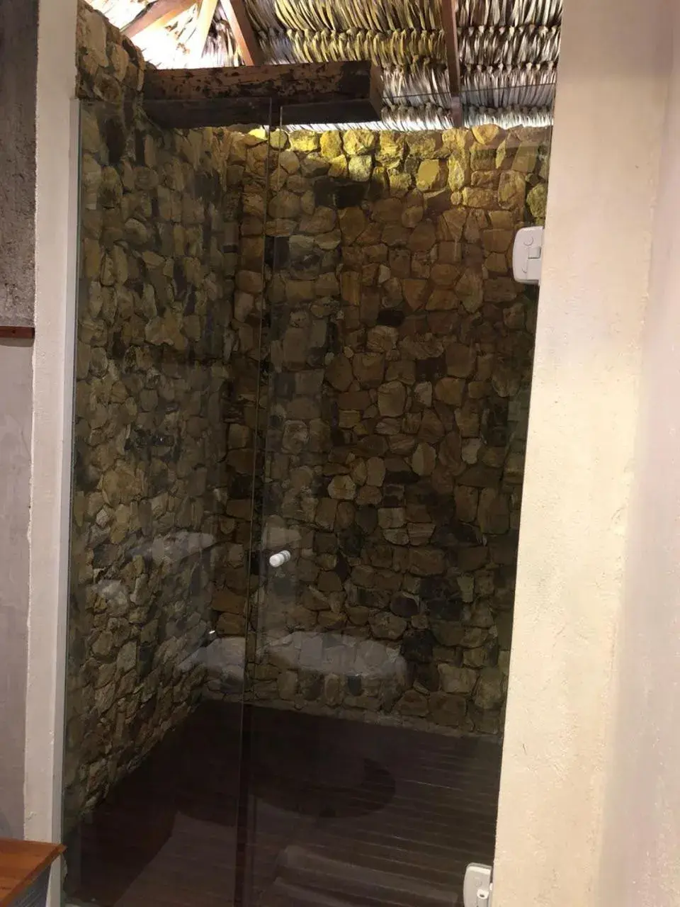 Bathroom in Aloha Village Bangalôs Bathroom in Aloha Village Bangalôs