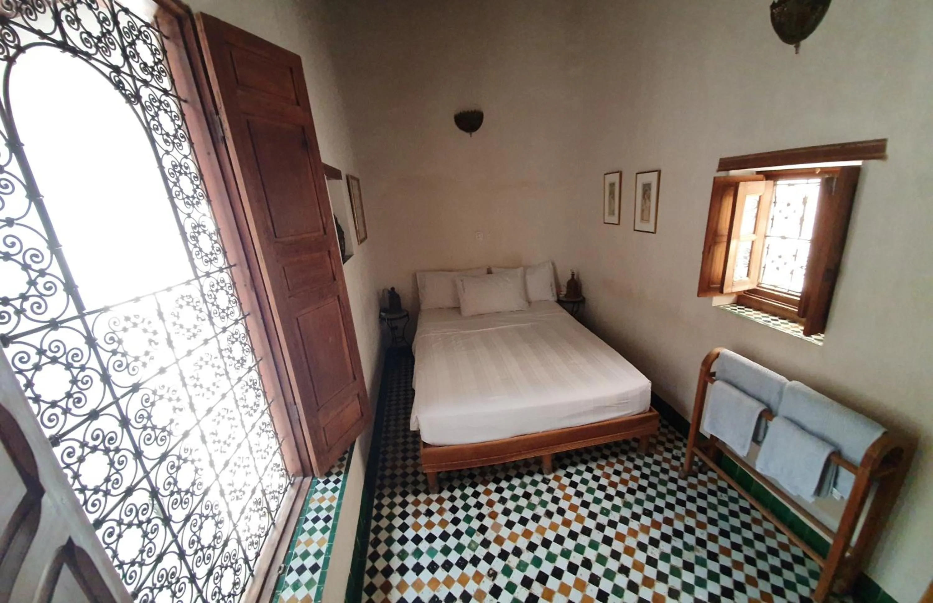 Bed in Dar Houdou