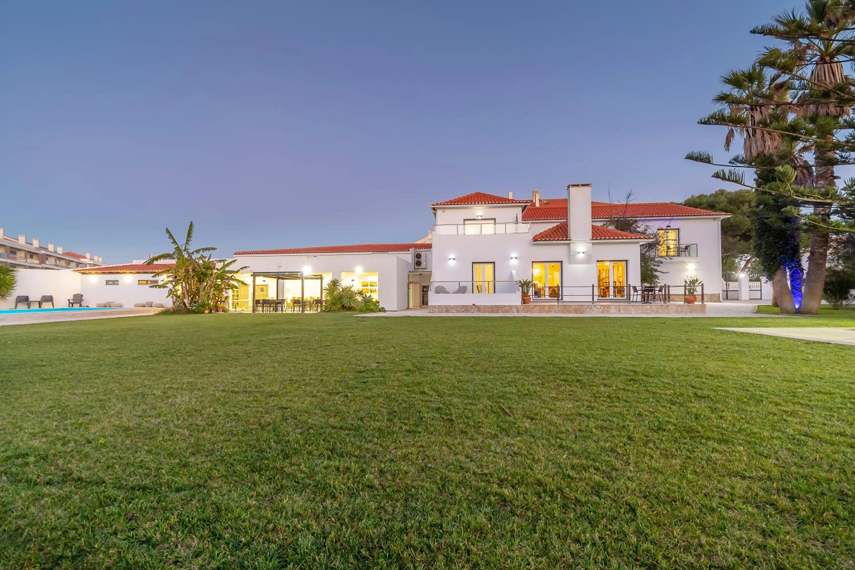 Property building in Silver Seahorse Garden Retreat