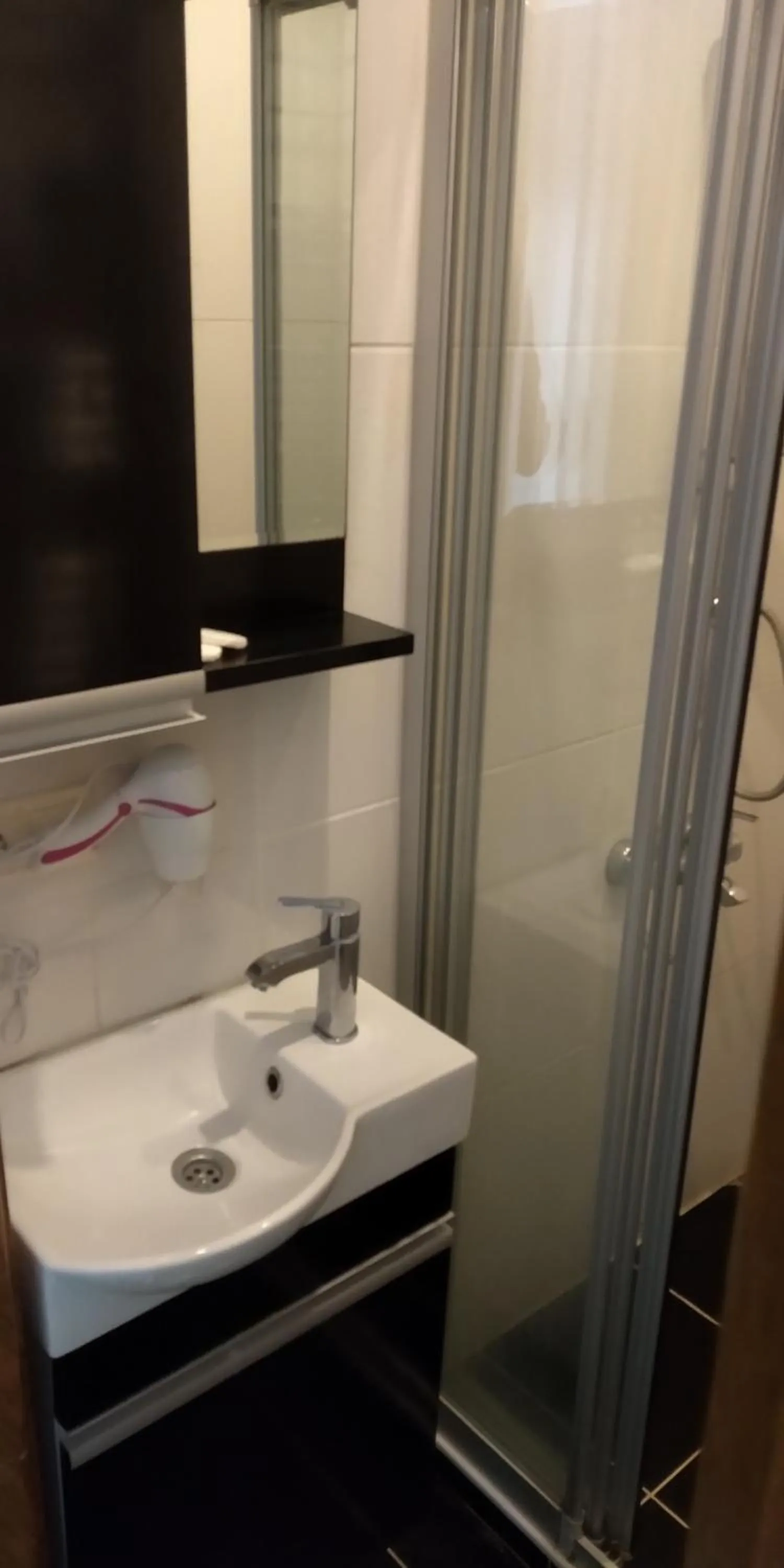 Bathroom in Seahouse Suites