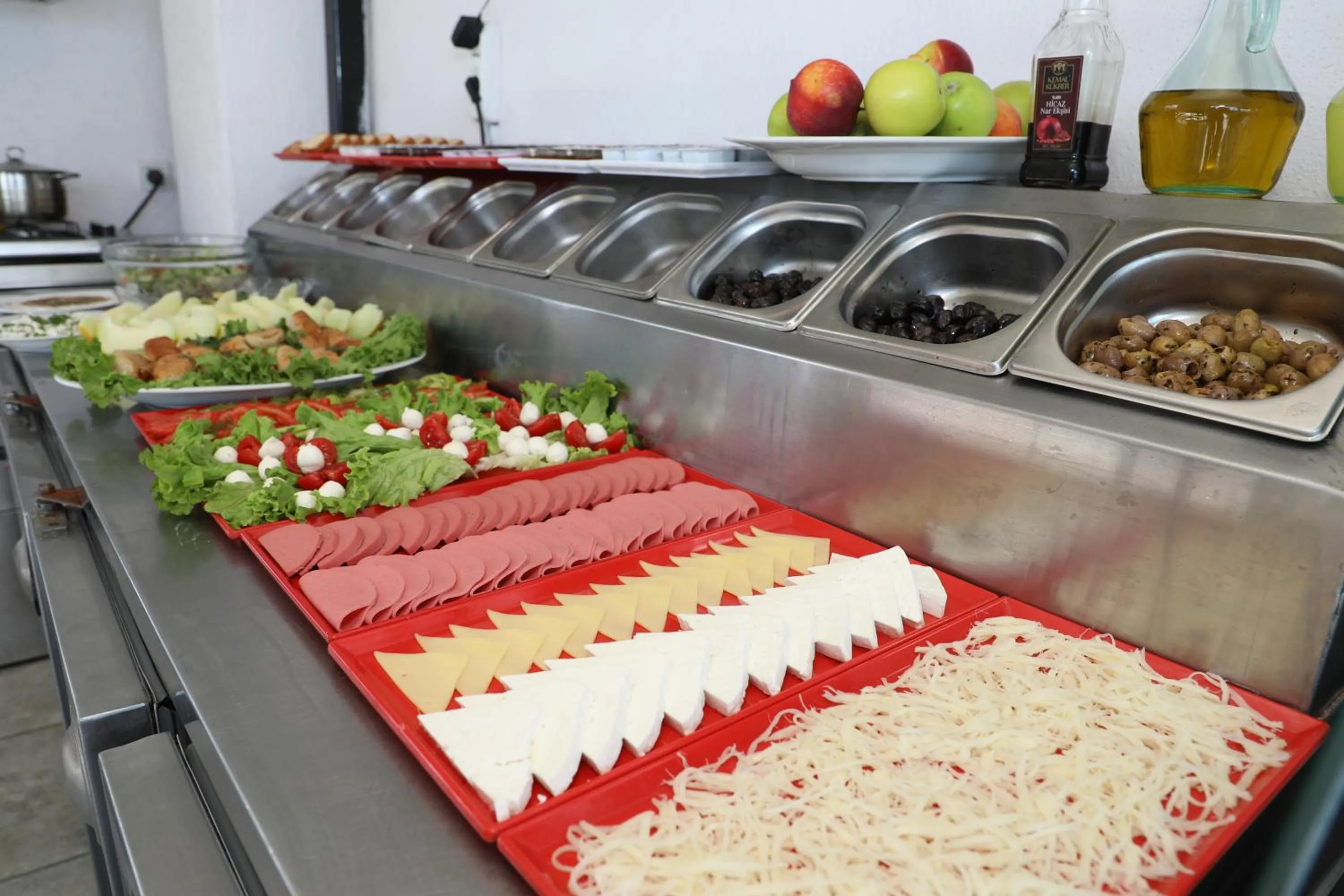 Food and drinks in Seahouse Suites