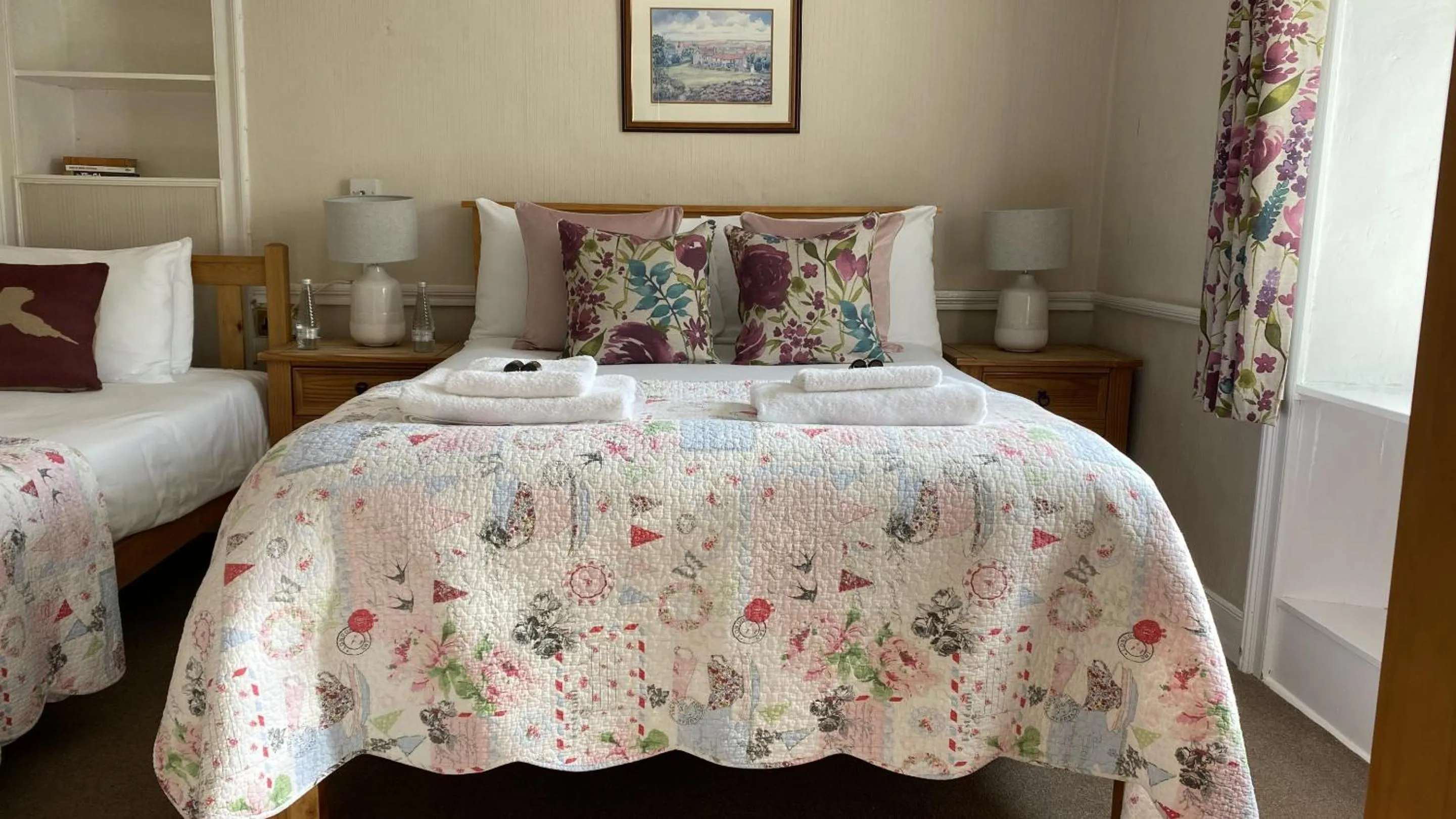 Bedroom, Bed in The New Inn