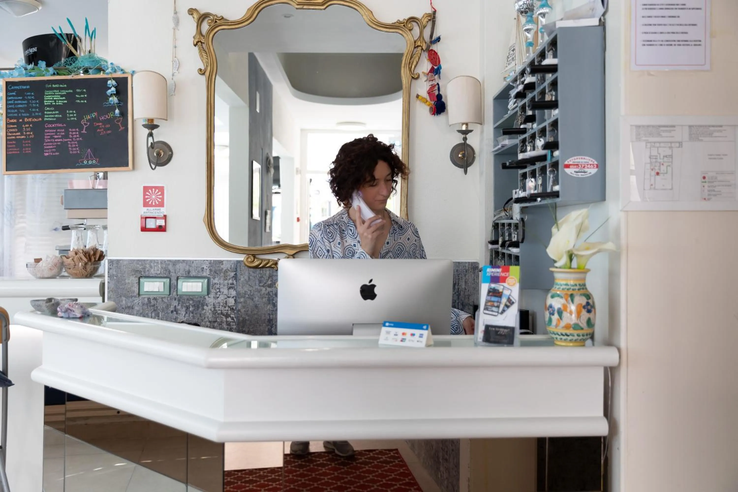 Lobby or reception in B&B Villa Madana