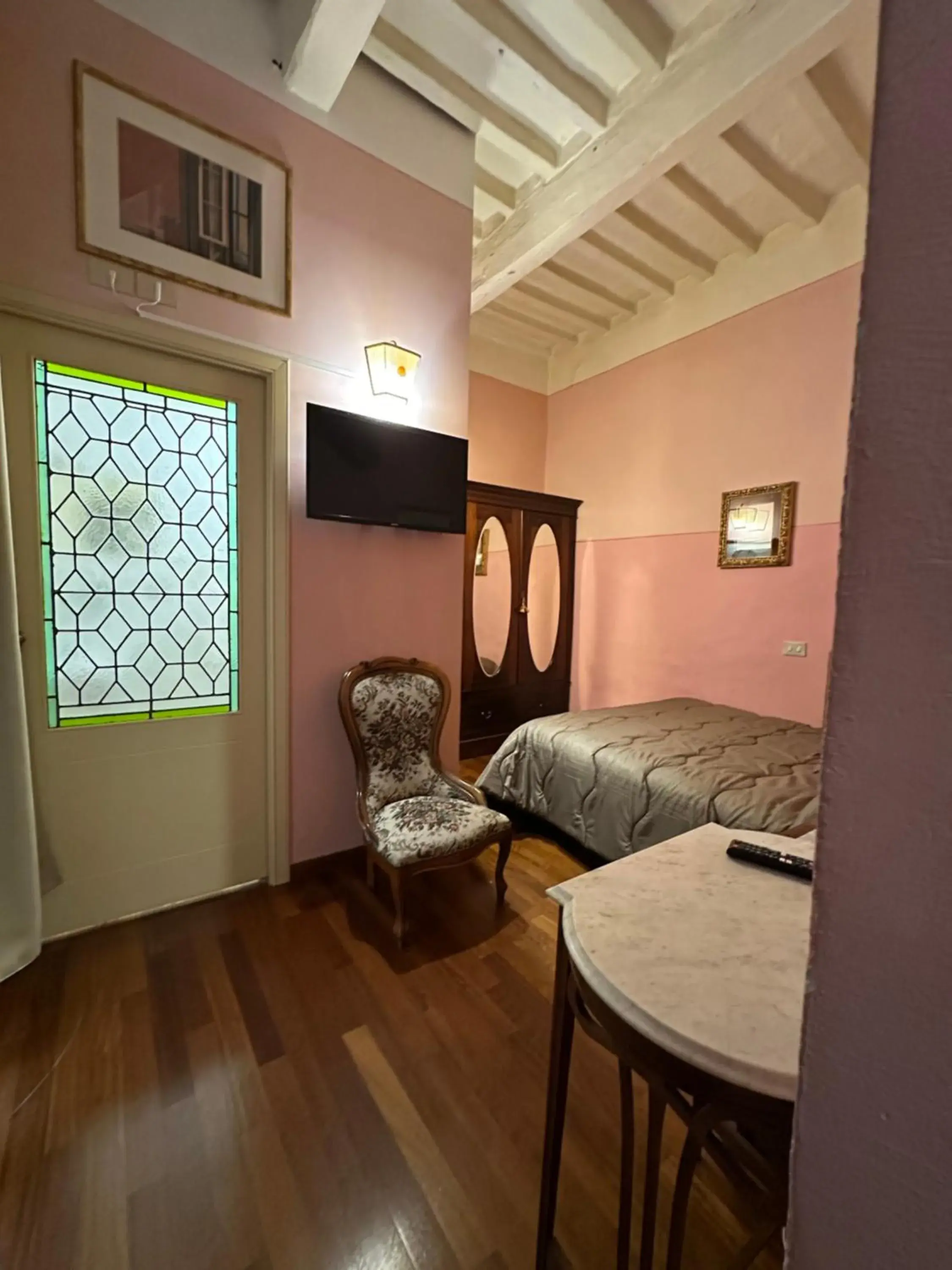 Deluxe Single Room - single occupancy in Locanda Guidi Deluxe Single Room - single occupancy in Locanda Guidi