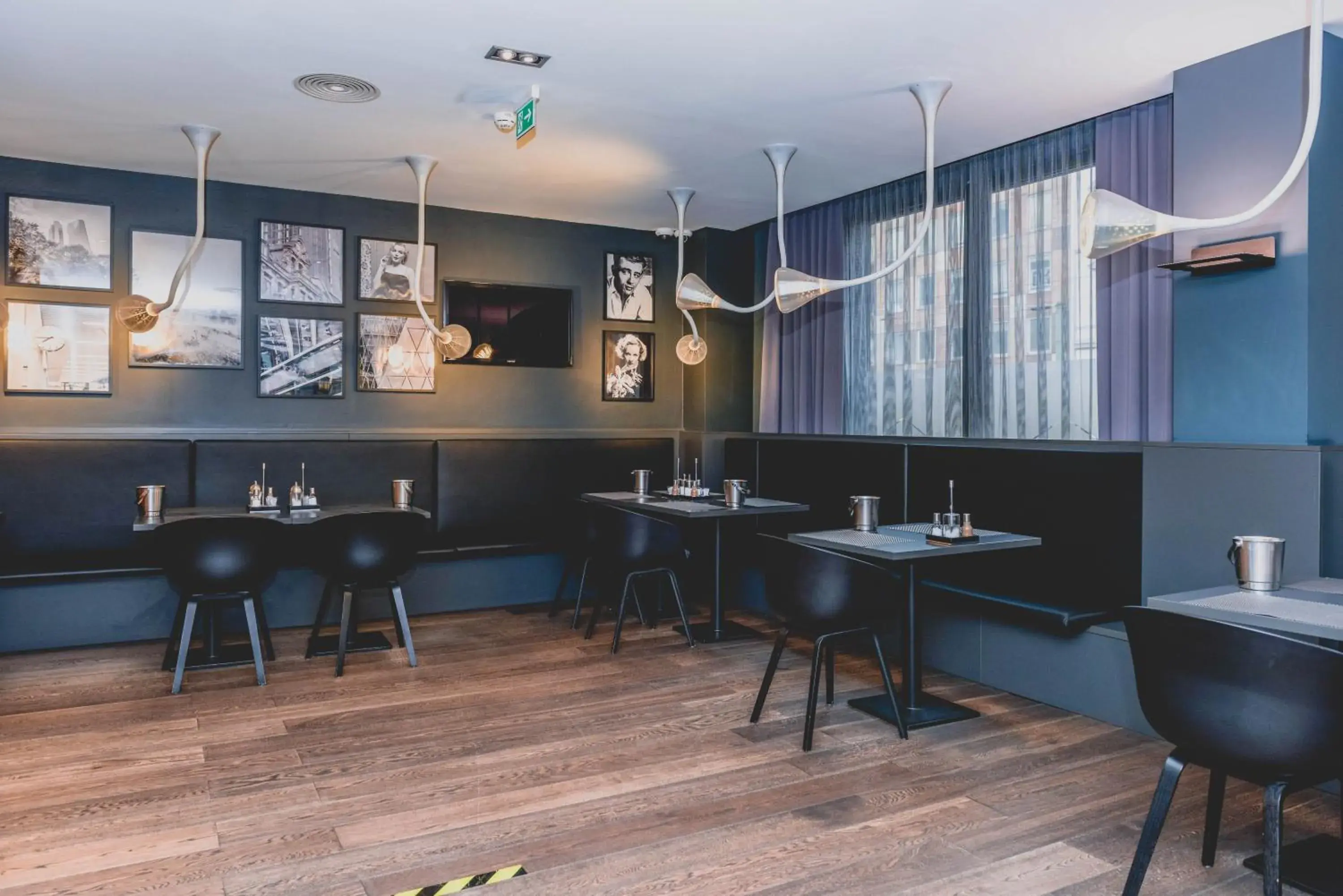 Breakfast in Hotel Bliss Breakfast in Hotel Bliss