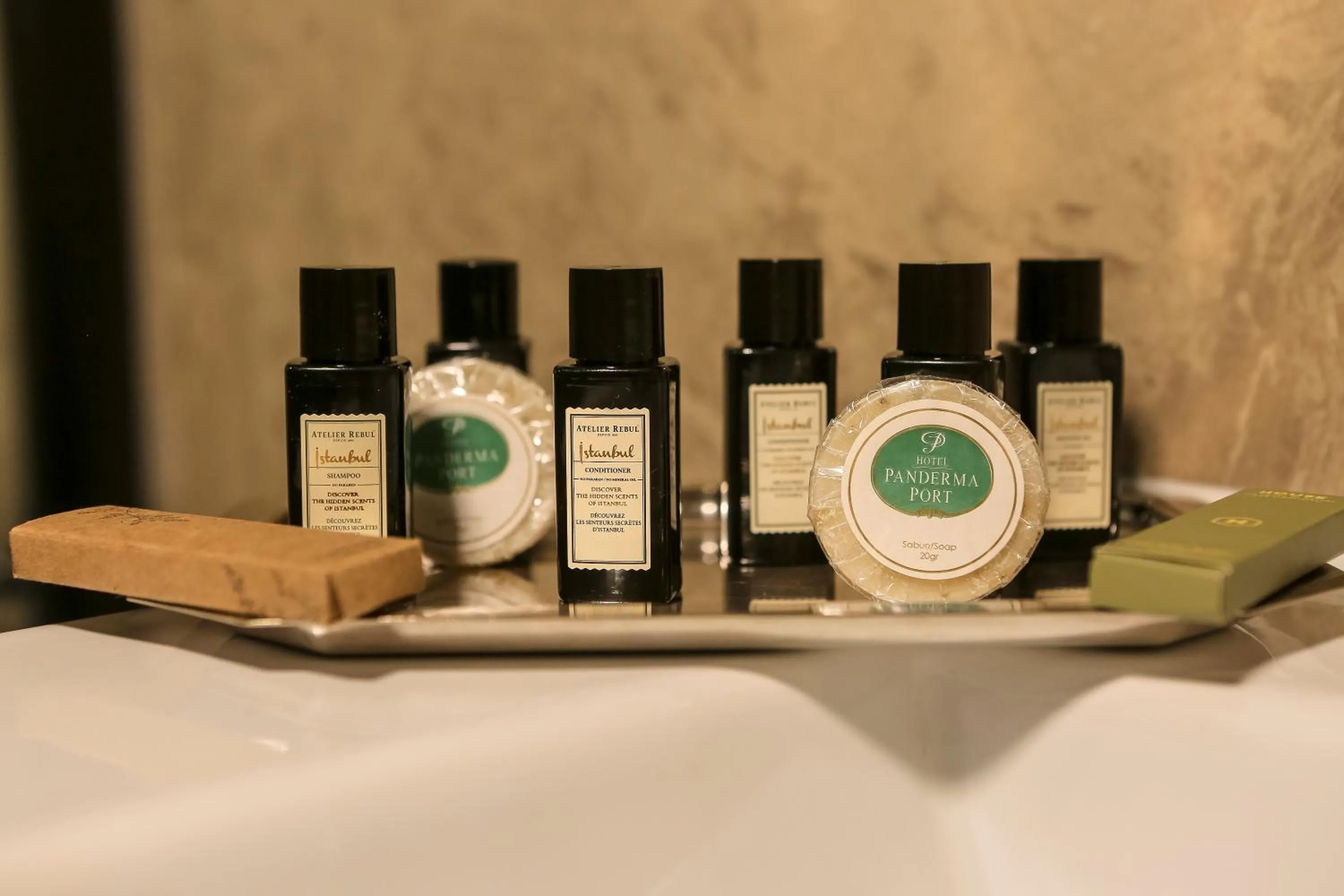 Bathroom in Panderma Port Hotel